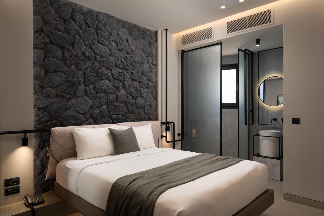 Honeymoon Suite Outdoor heated private Jetted tub Sea View
