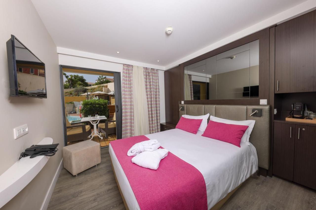 Habitación Doble Superior con vistas al jardín
