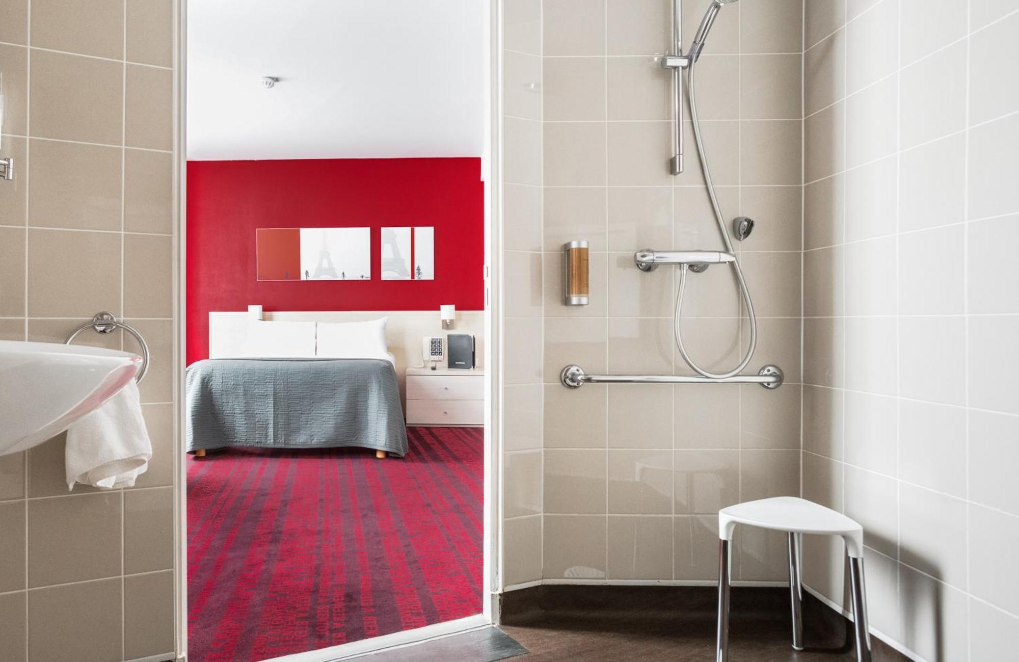 Queen Room Disability Access