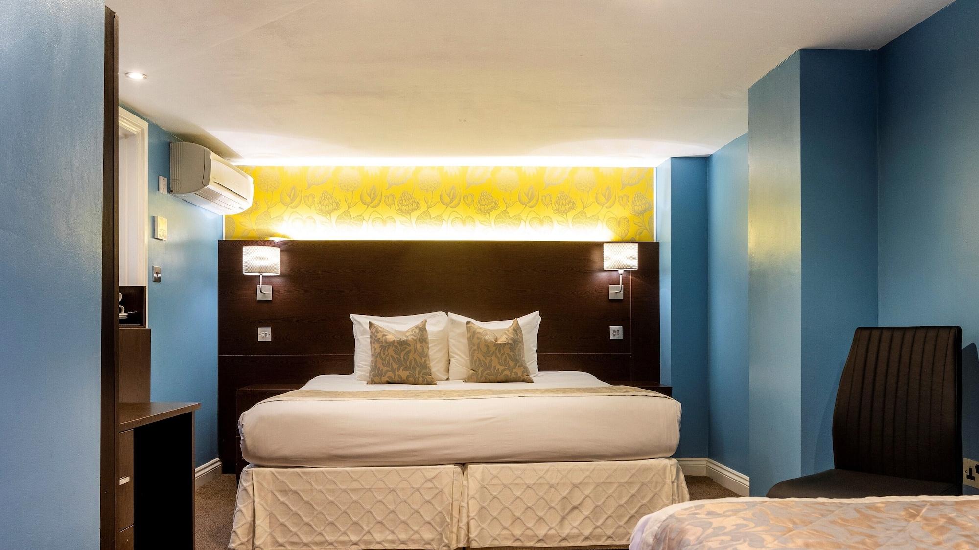 Triple Room,1553230099:JPEG