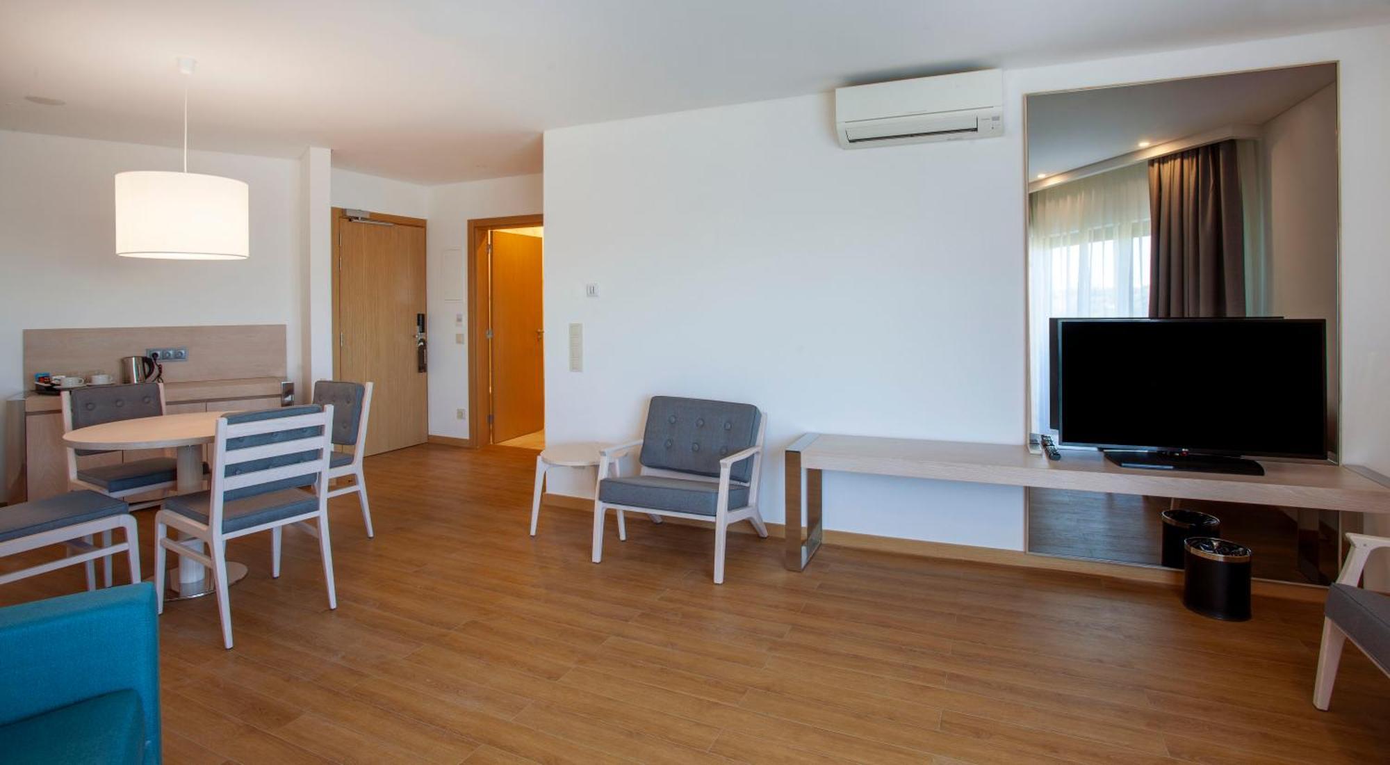 Superior Suite