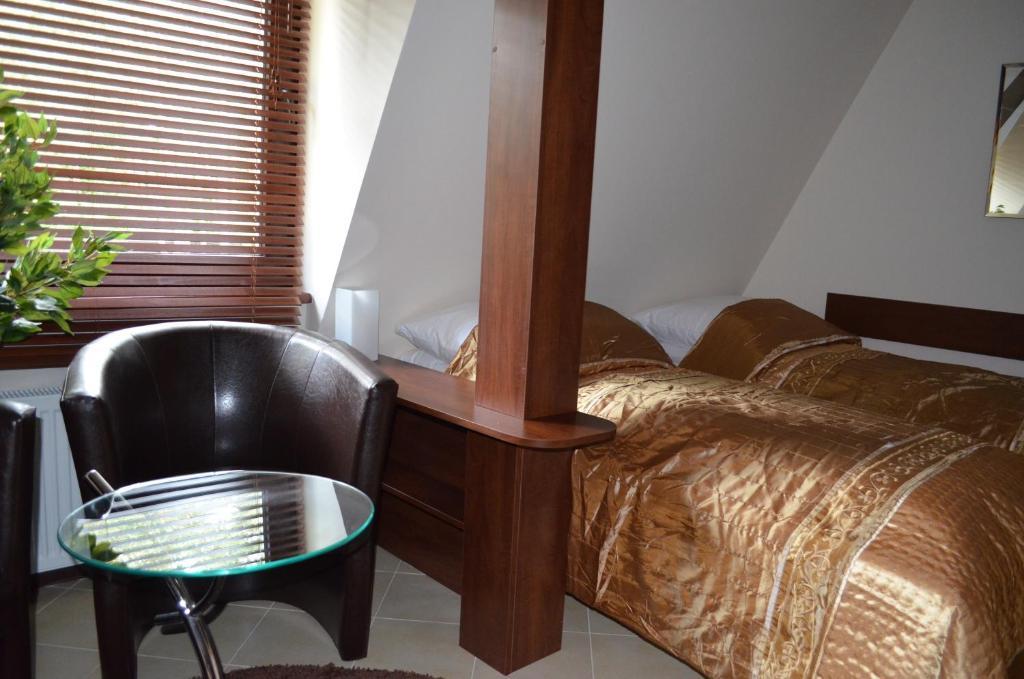 Double or Twin Room,14440661:JPEG