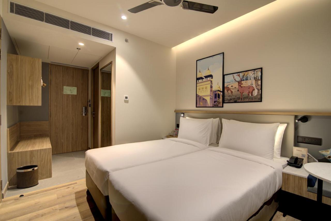 Deluxe Twin Room,1469881178:JPEG