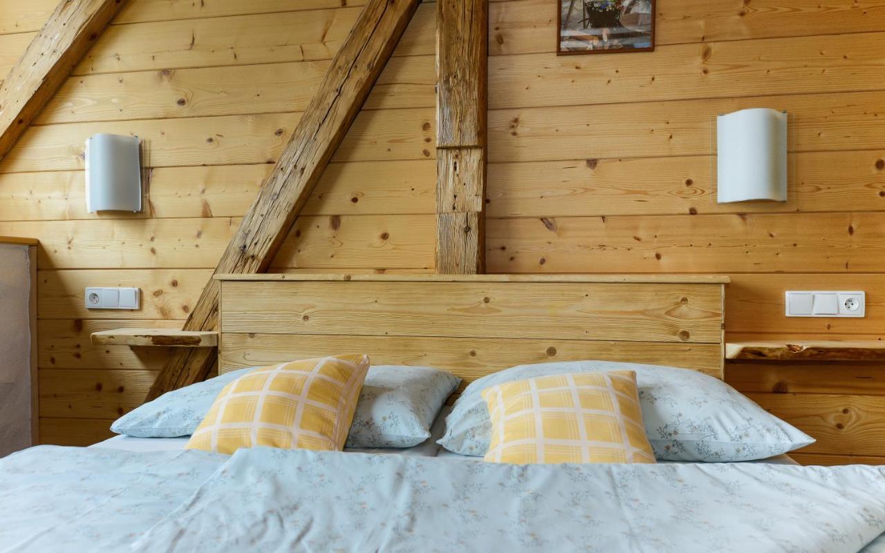 Double or Twin Room Josefova Bouda