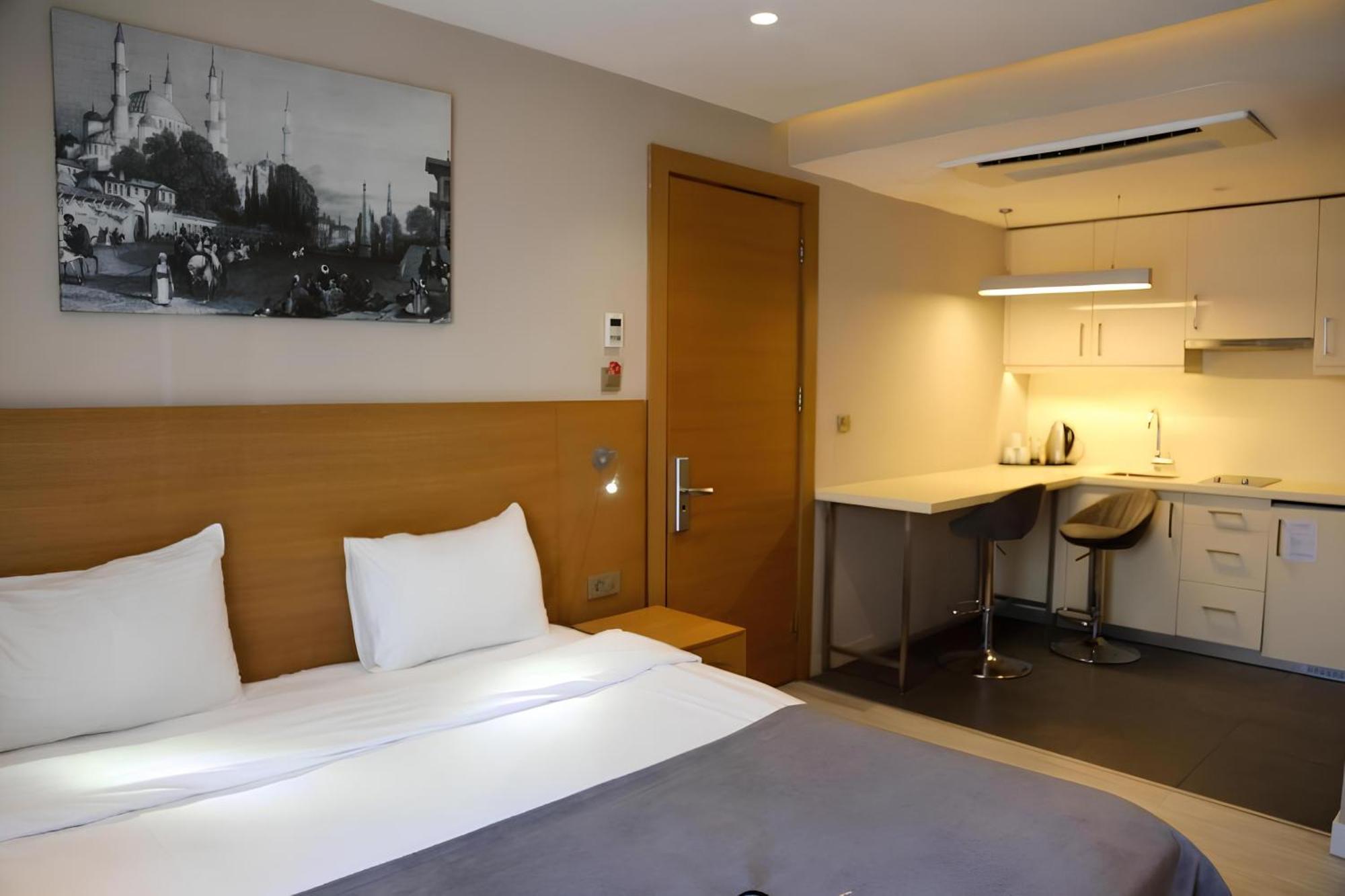 Superior Triple Room