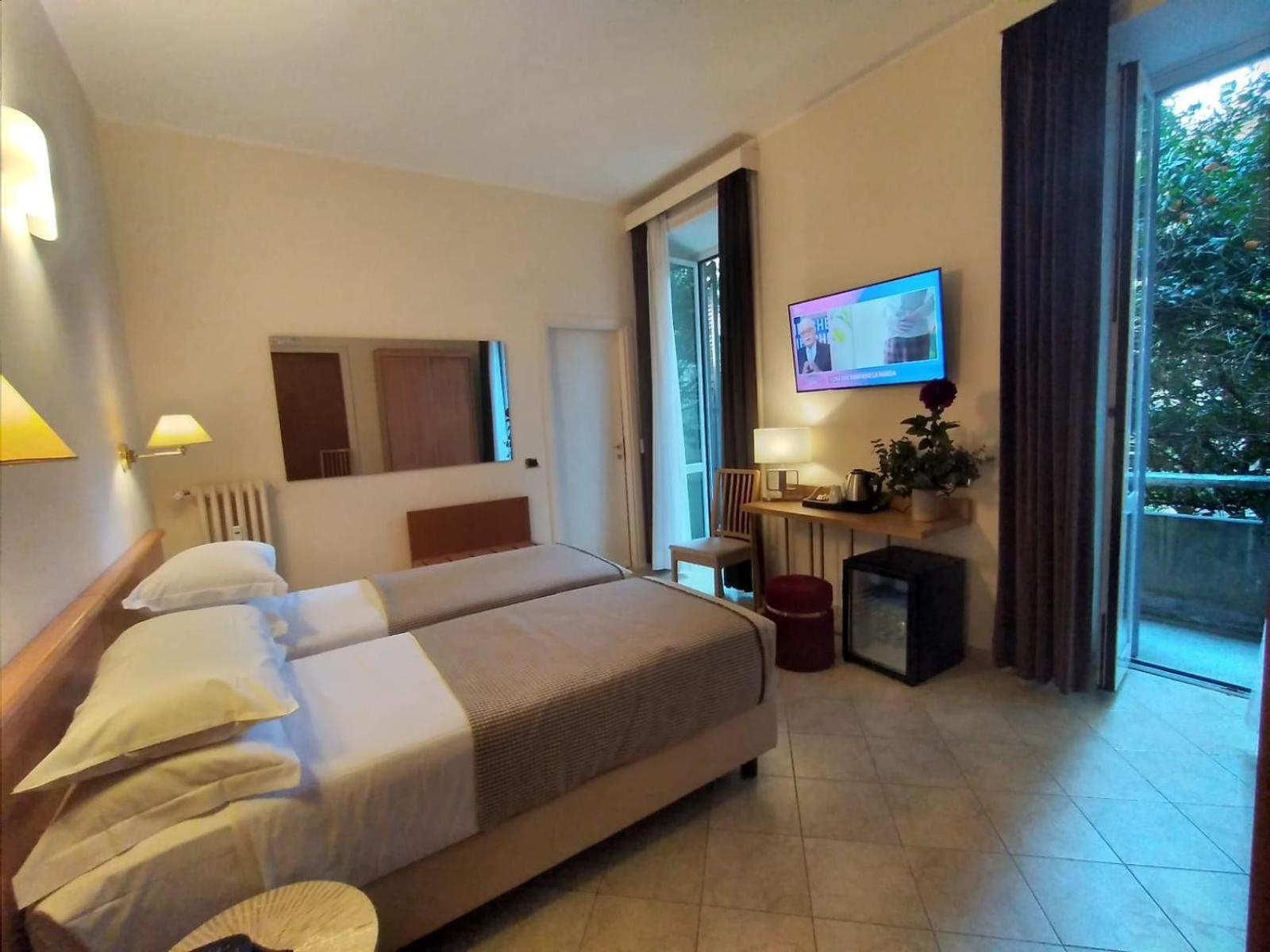 Double or Twin Room Balcony