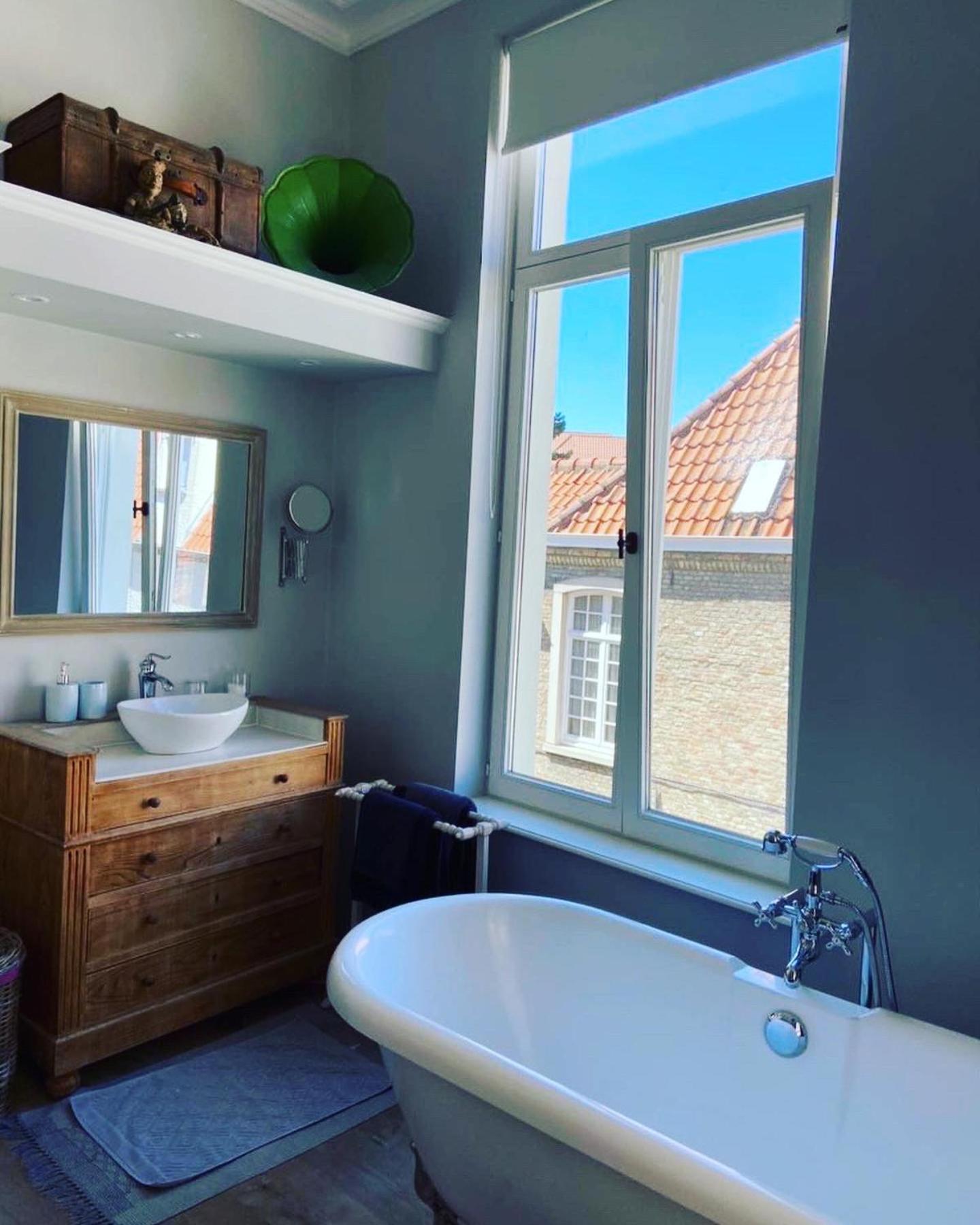 Double Room Bath