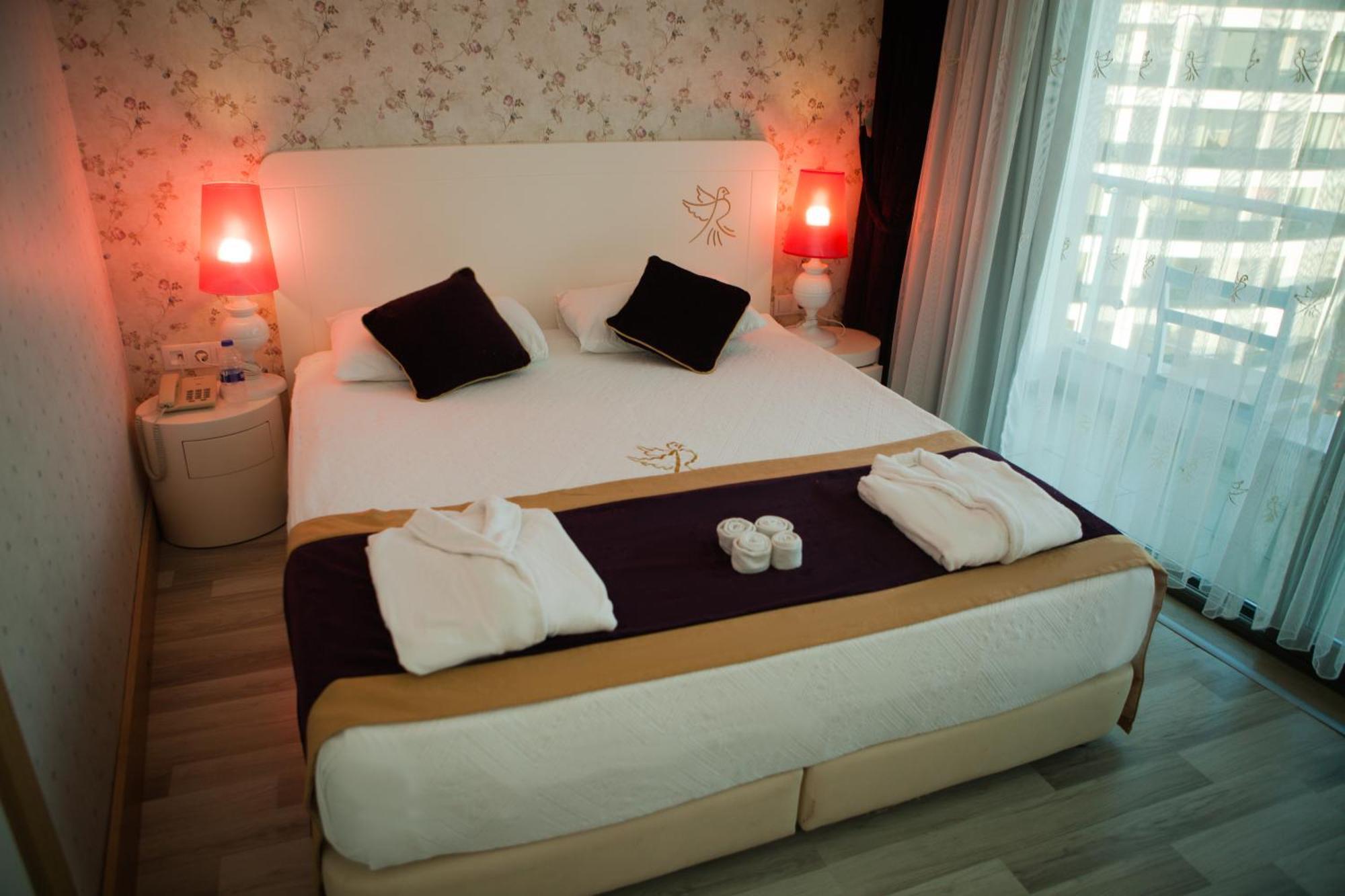 Double Room Garden View