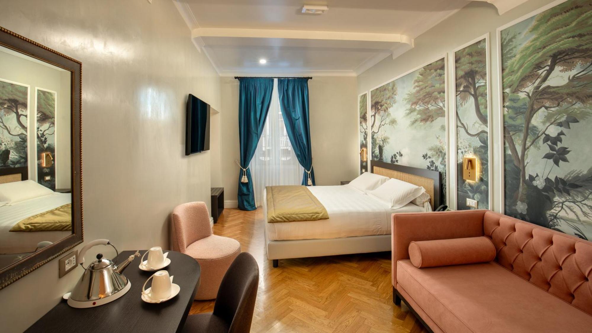 Double or Twin Room Annex Building Via del Corso 75