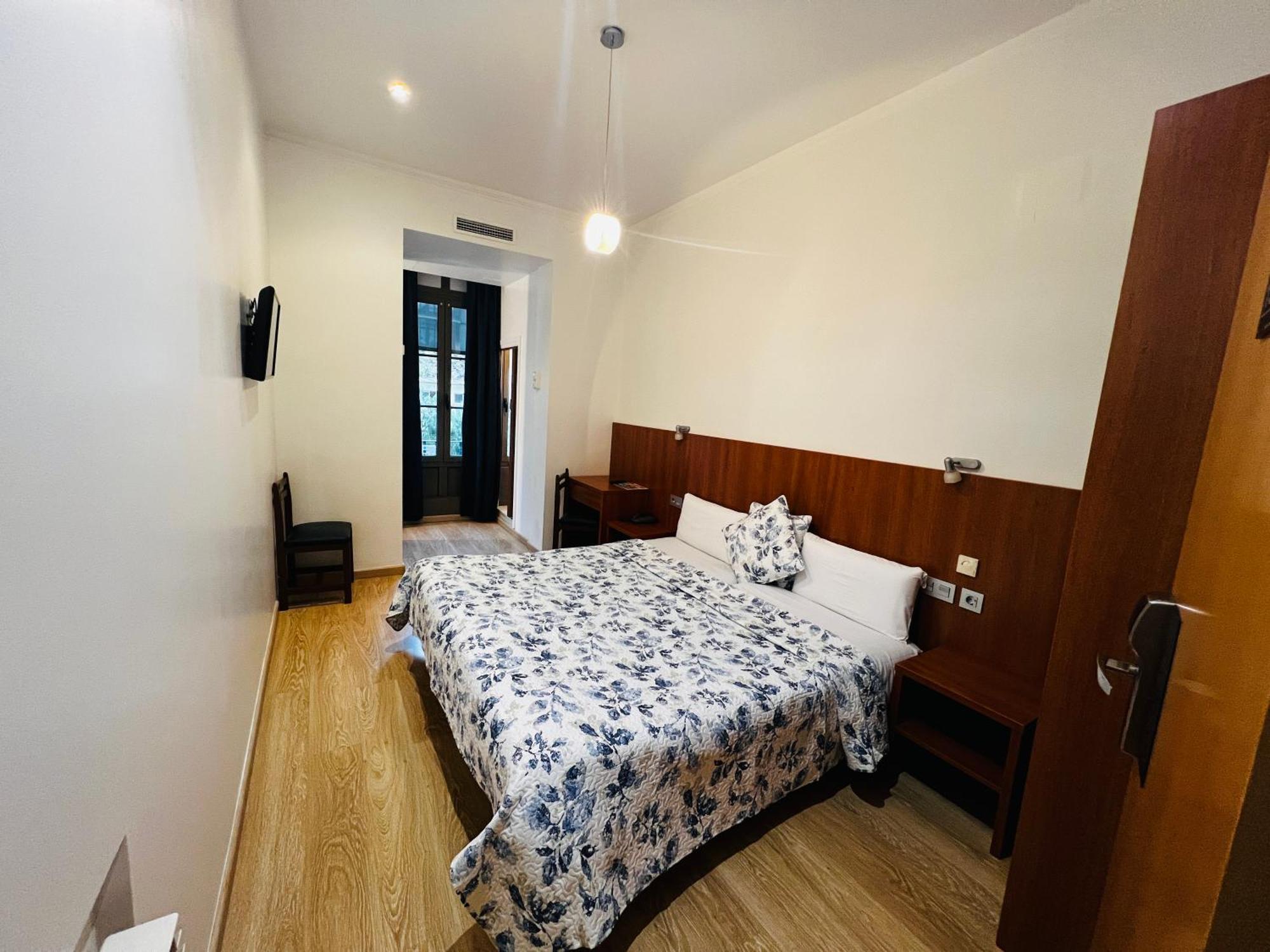 Superior Double or Twin Room,257305301:JPEG