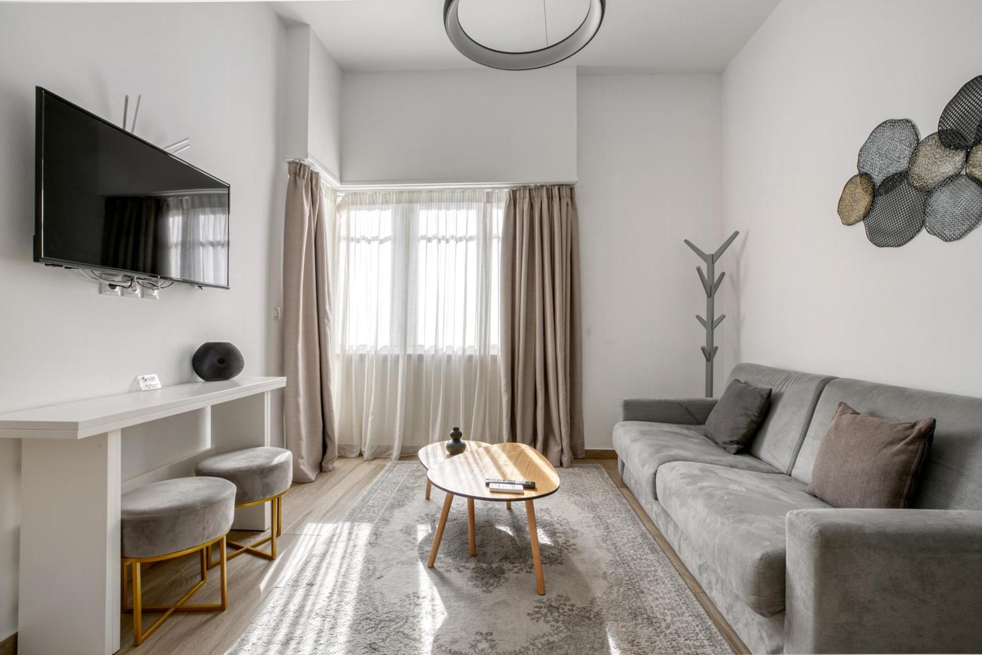 Superior Apartment