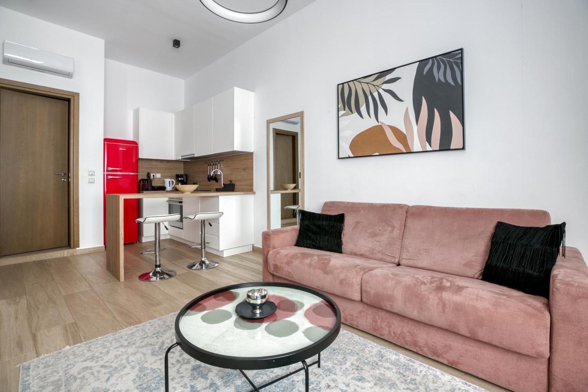 Deluxe Apartment