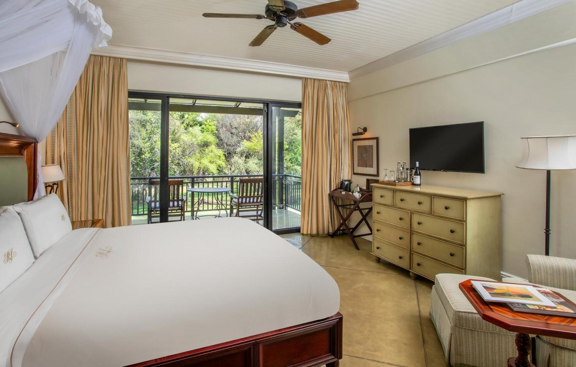 Premier Garden Balcony Room,915632899:JPEG