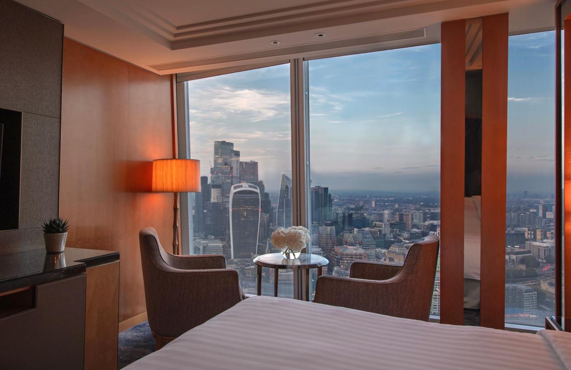 Deluxe King Room with City View,1432879024:JPEG
