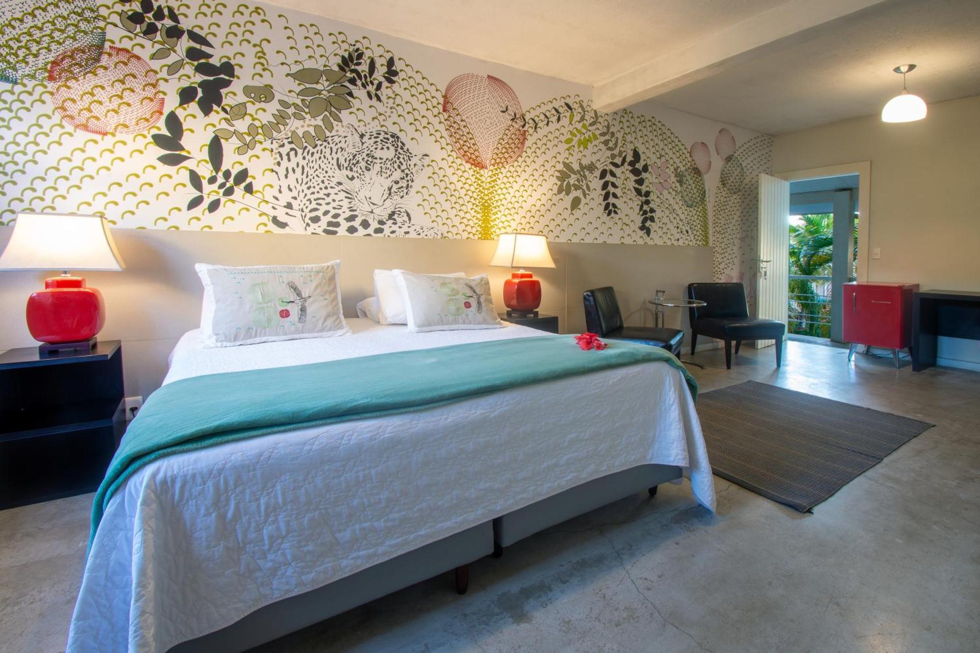 Deluxe Double Room Bath