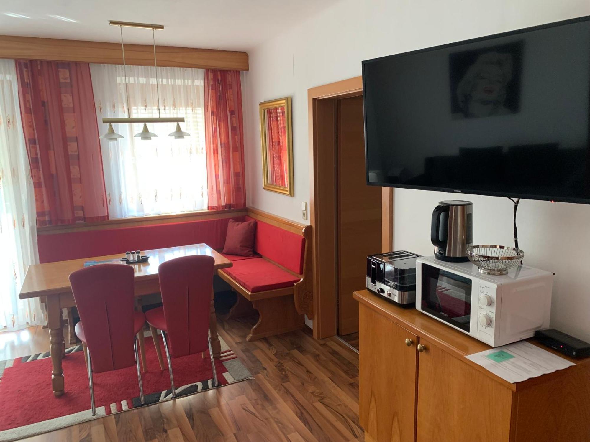 Two-Bedroom Apartment Bath