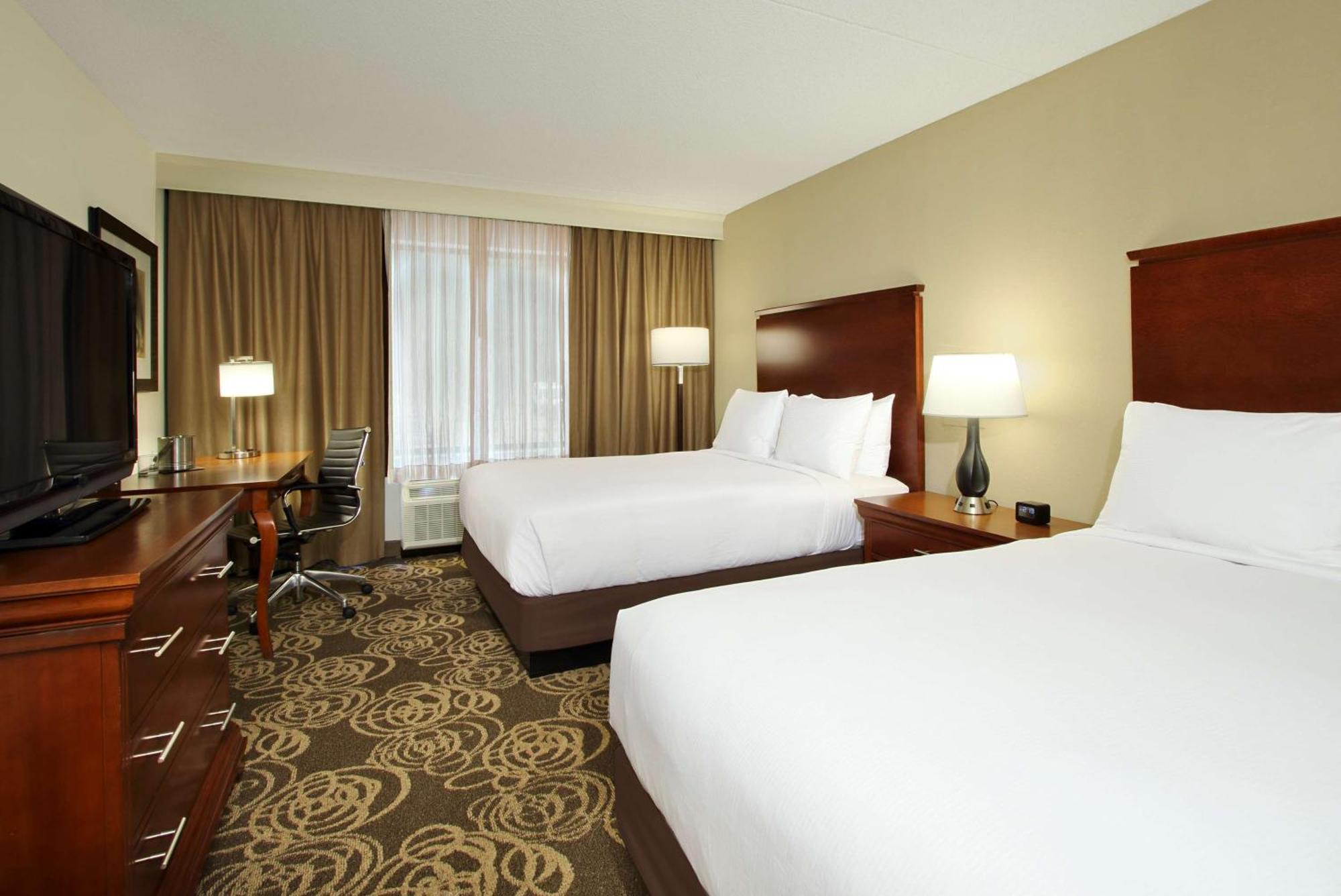 Double Room with Two Double Beds - Non-Smoking