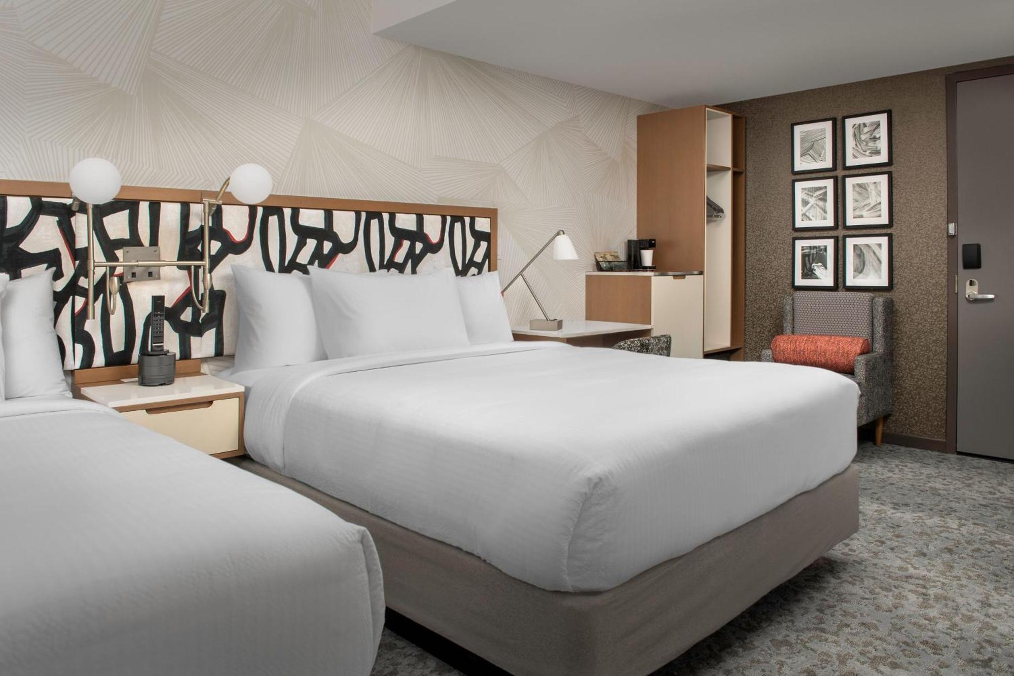 Suite Two Queen Beds