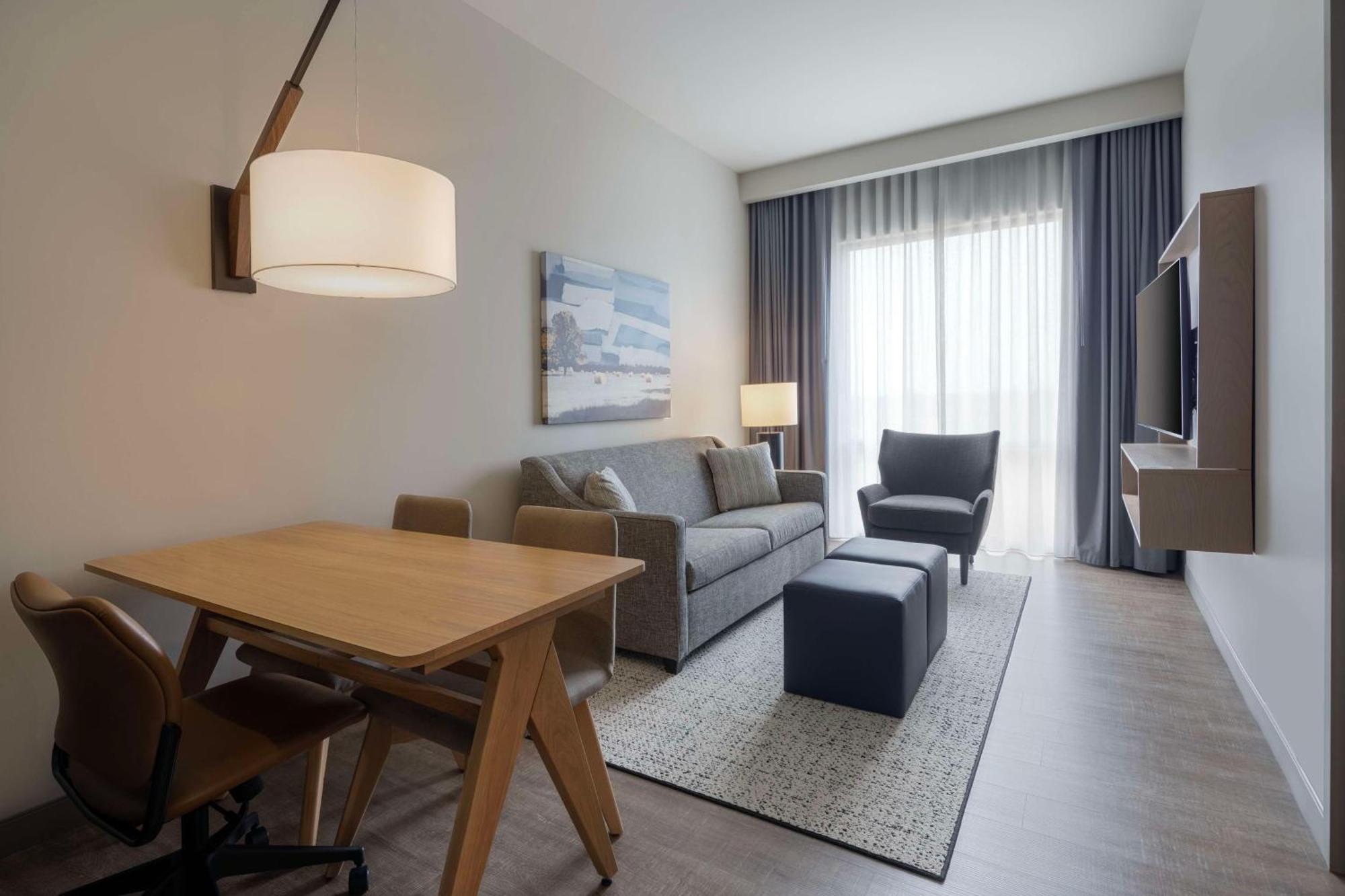 Two-Room Queen Suite with Two Queen Beds