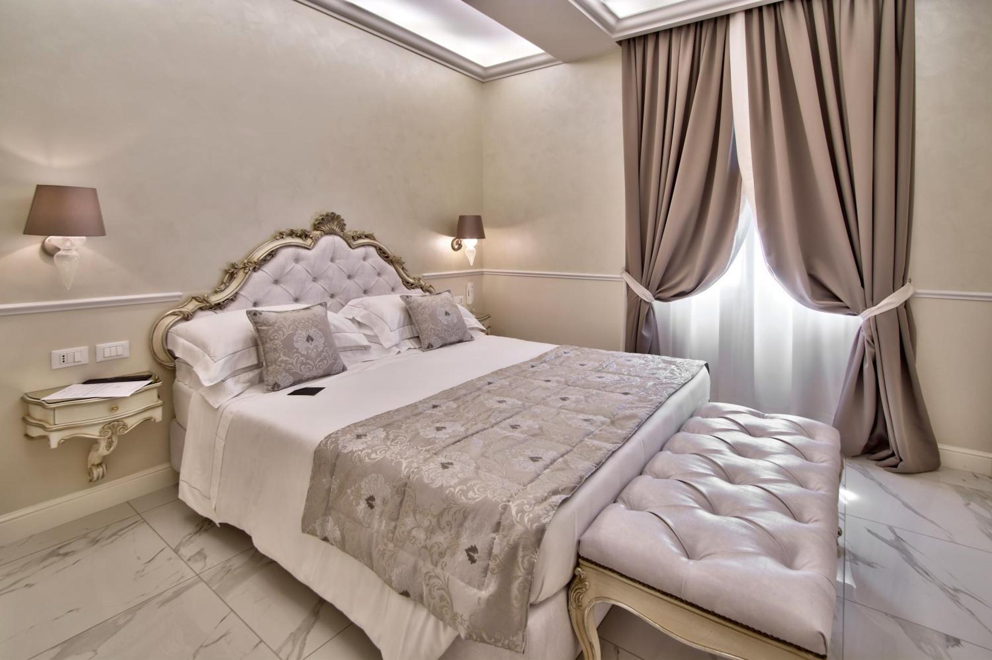 Deluxe Double Room Spa Access