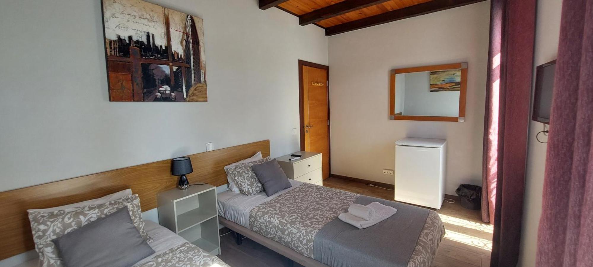Double or Twin Room,1561817833:JPEG