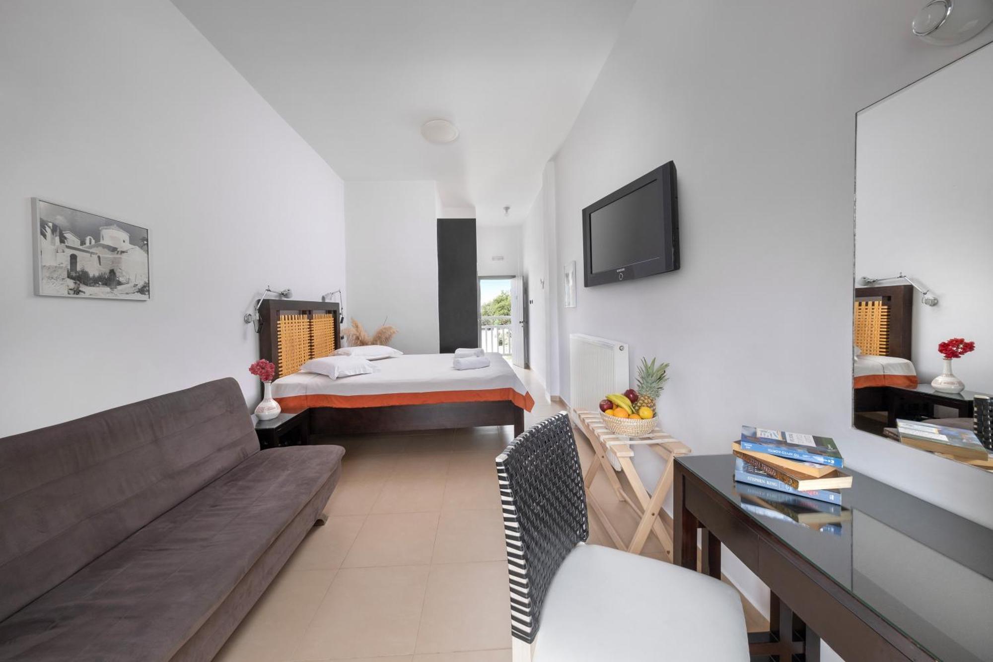 Superior Triple Room