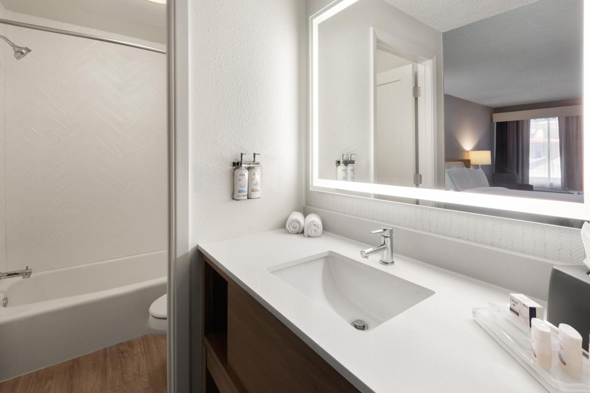 Standard Double Room with Two Double Beds