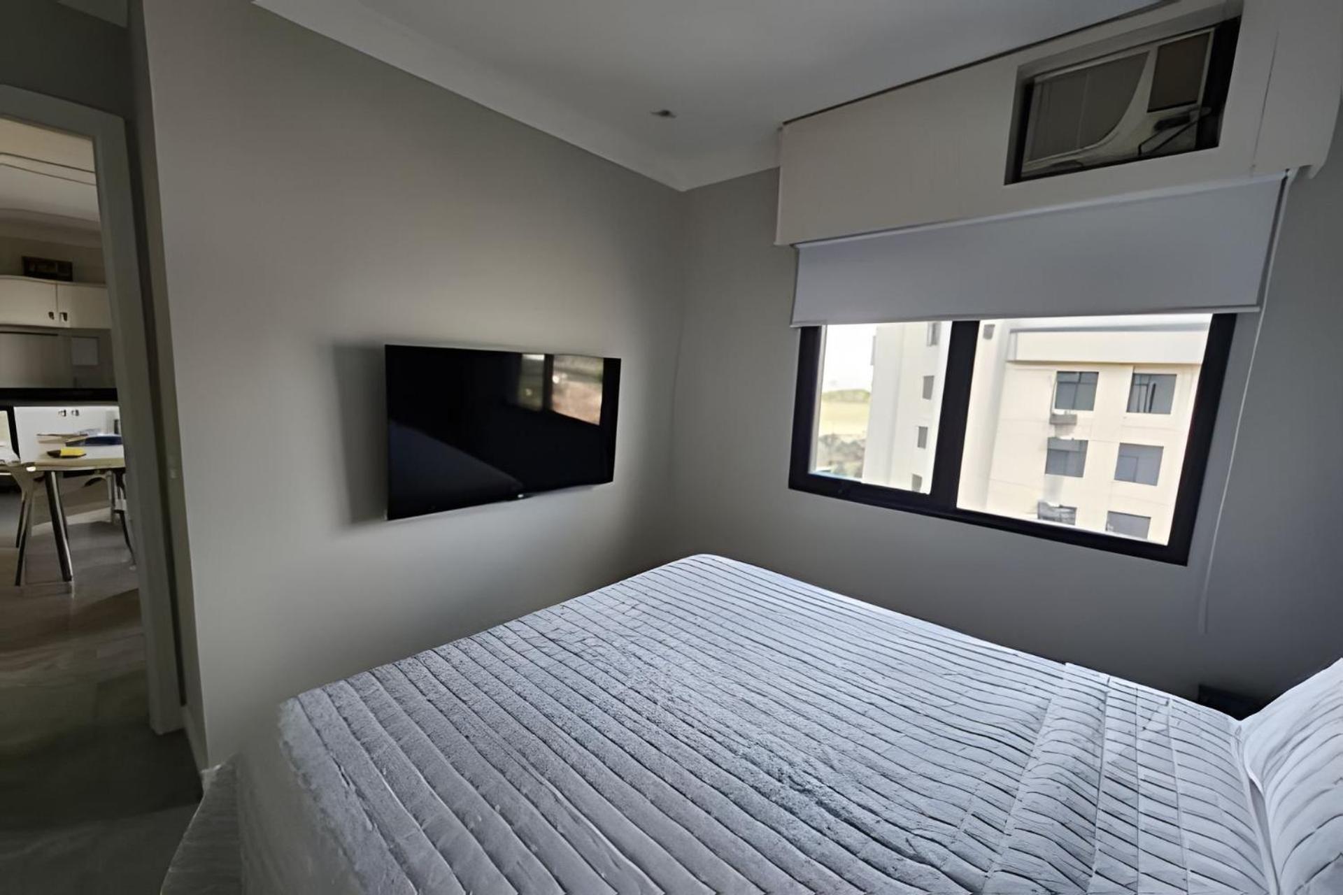 Apartamento de 2 Quartos com Vista da Cidade