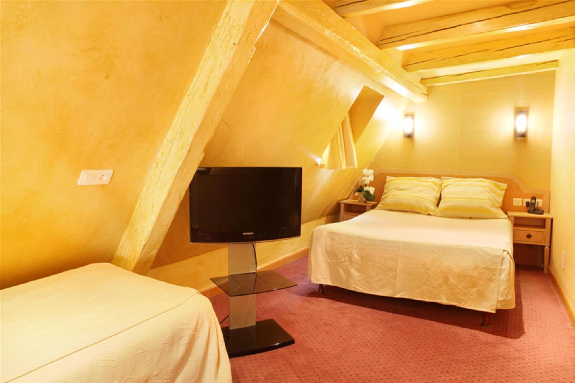 Chambre Quadruple Confortable