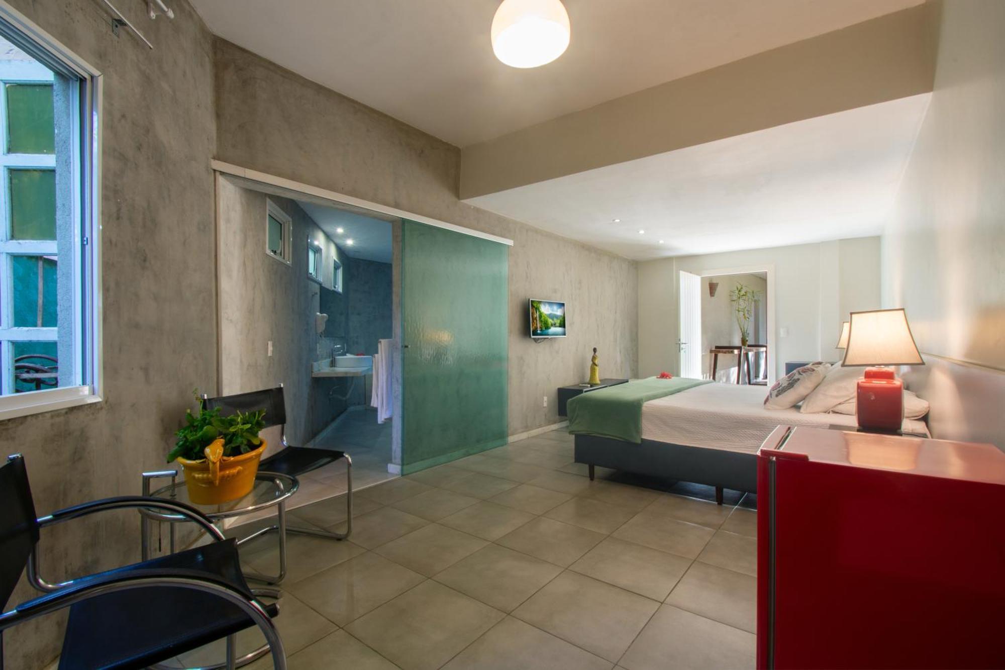 Deluxe Double Room Bath