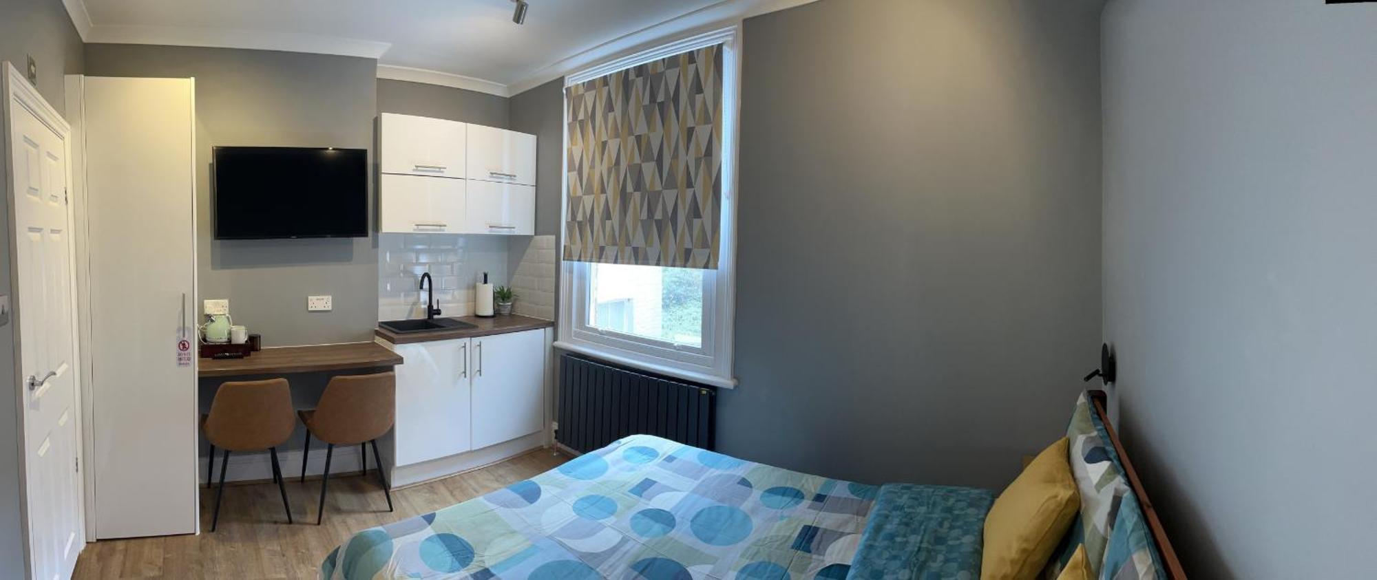 Studio Ensuite
