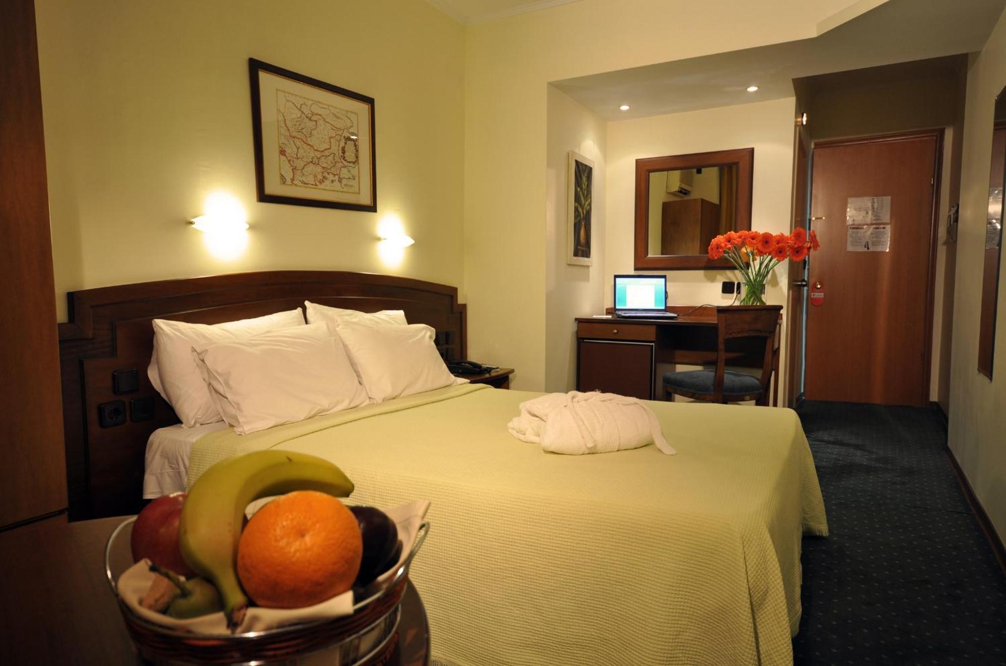 Single Room,1208135821:JPEG
