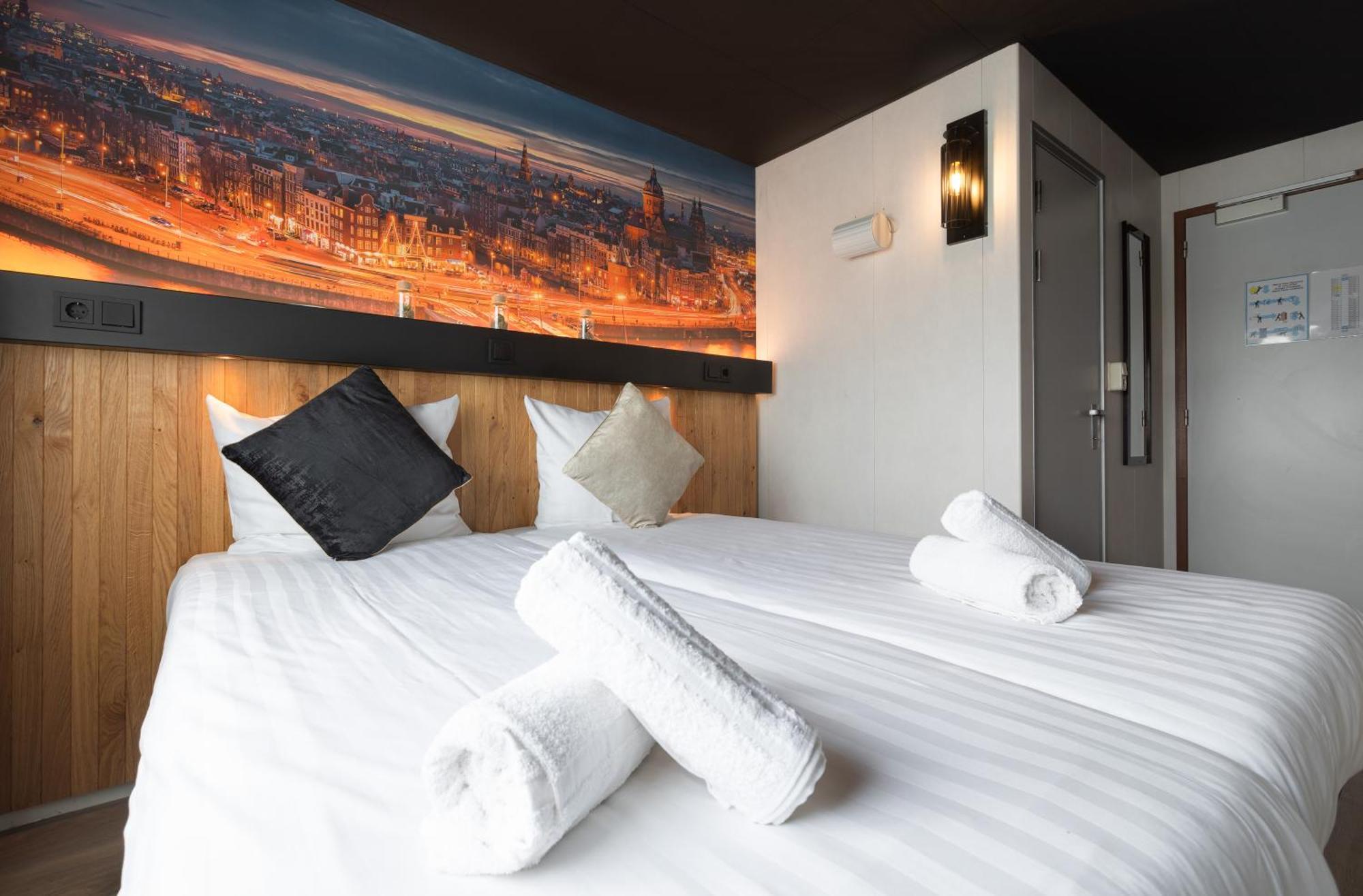 Basic Twin Room