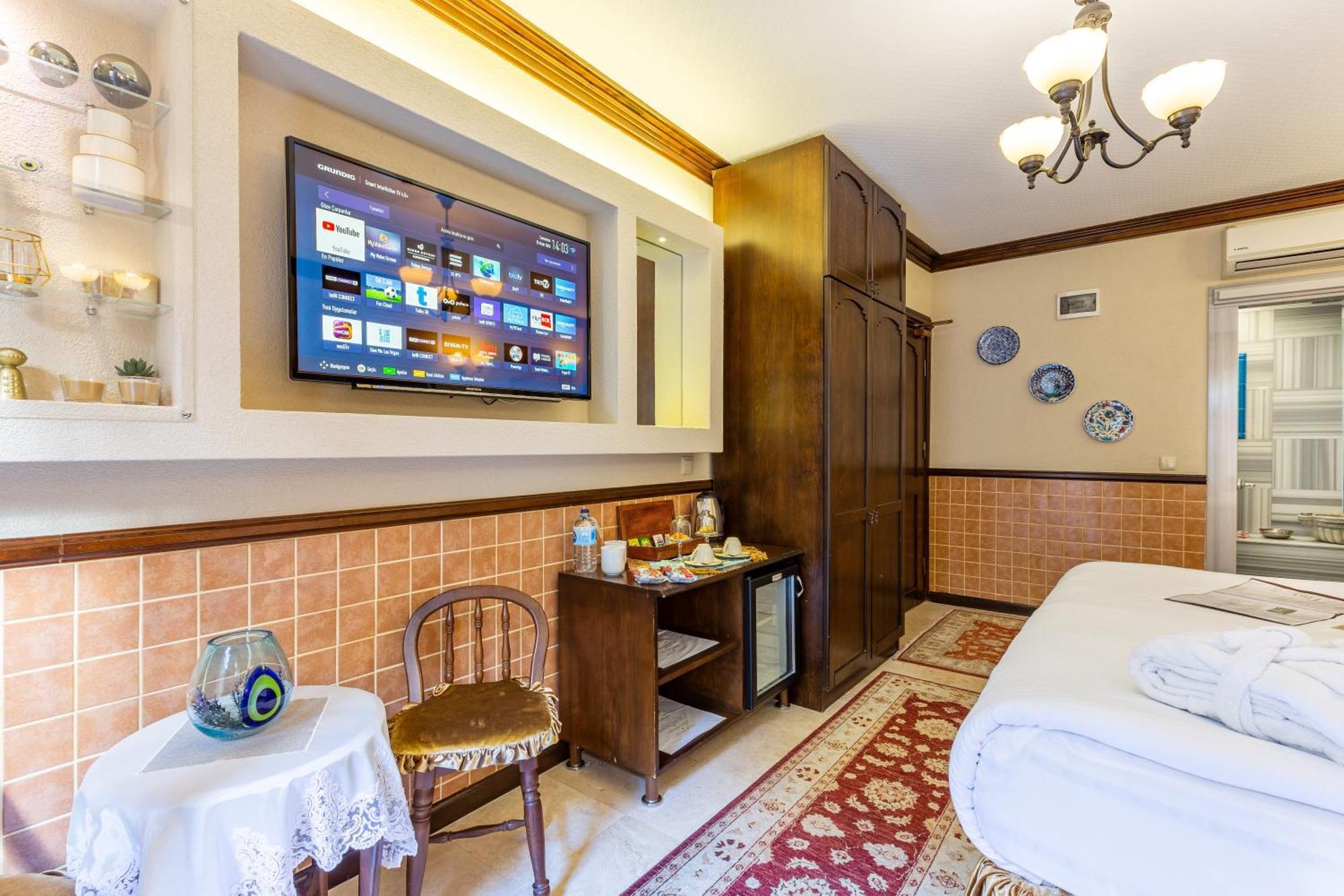 Double Room Private Hammam & Garden or Ground Floor 20m2