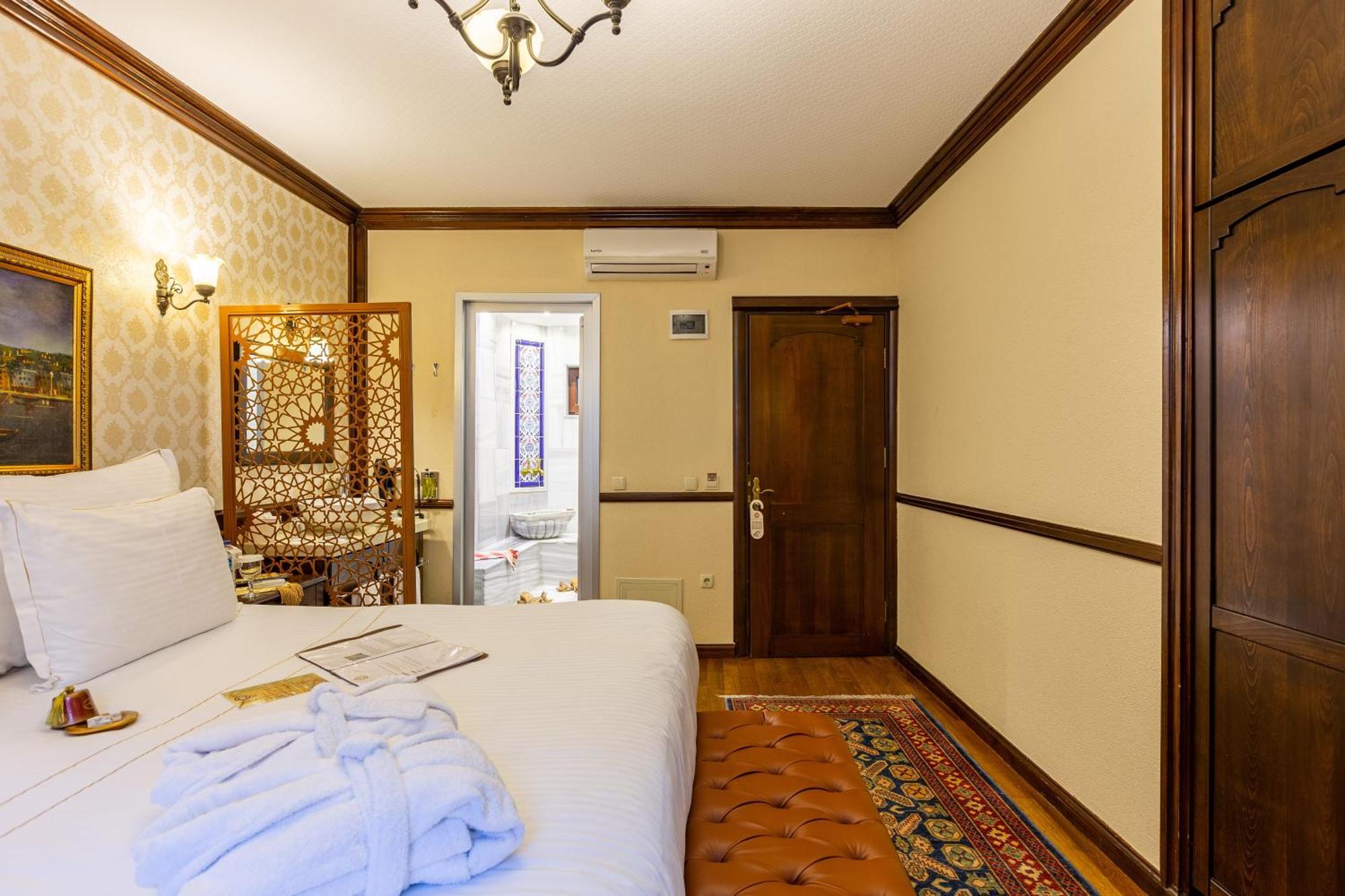 Superior Double or Twin Room Private Hammam 25m2