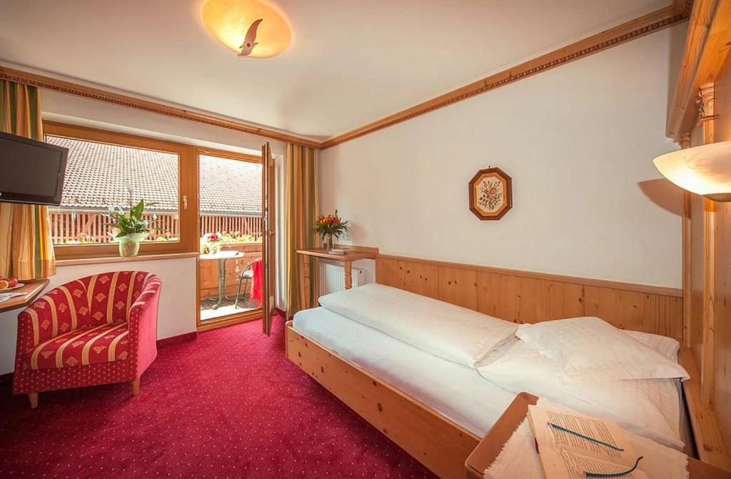 Single Room Balcony