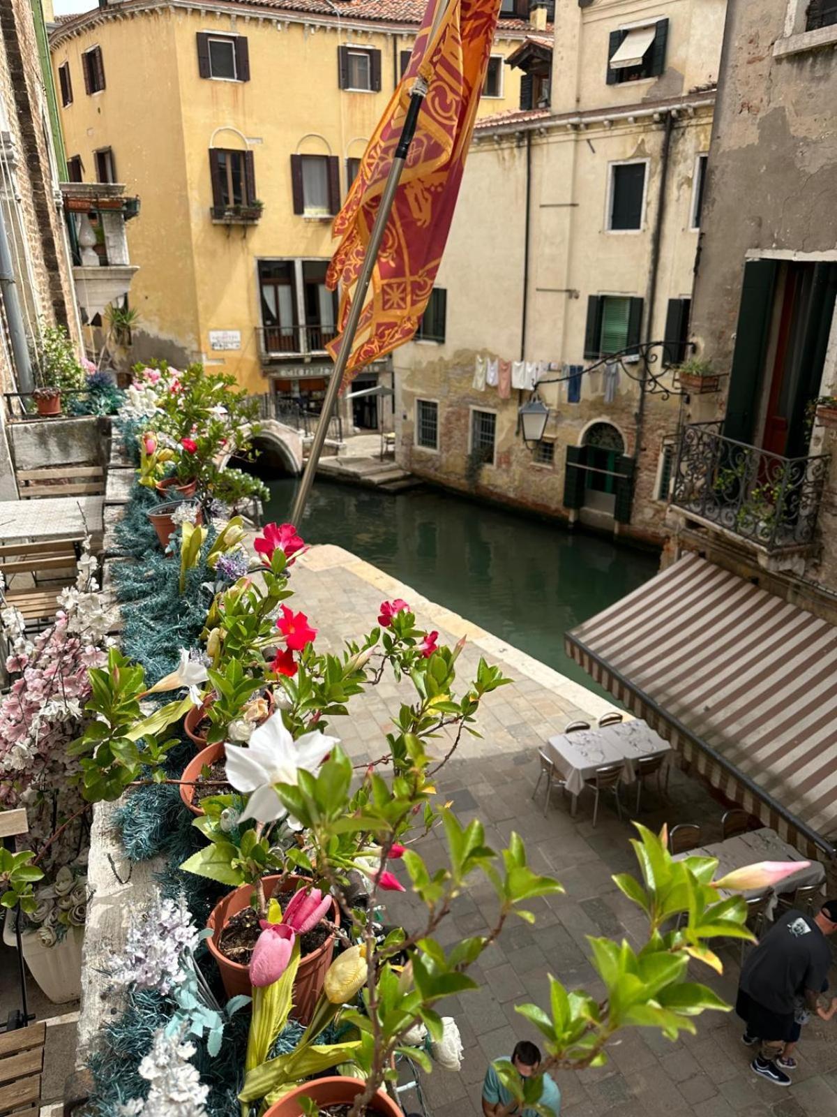Double Room Balcony Canal View Private External Bathroom Aisle