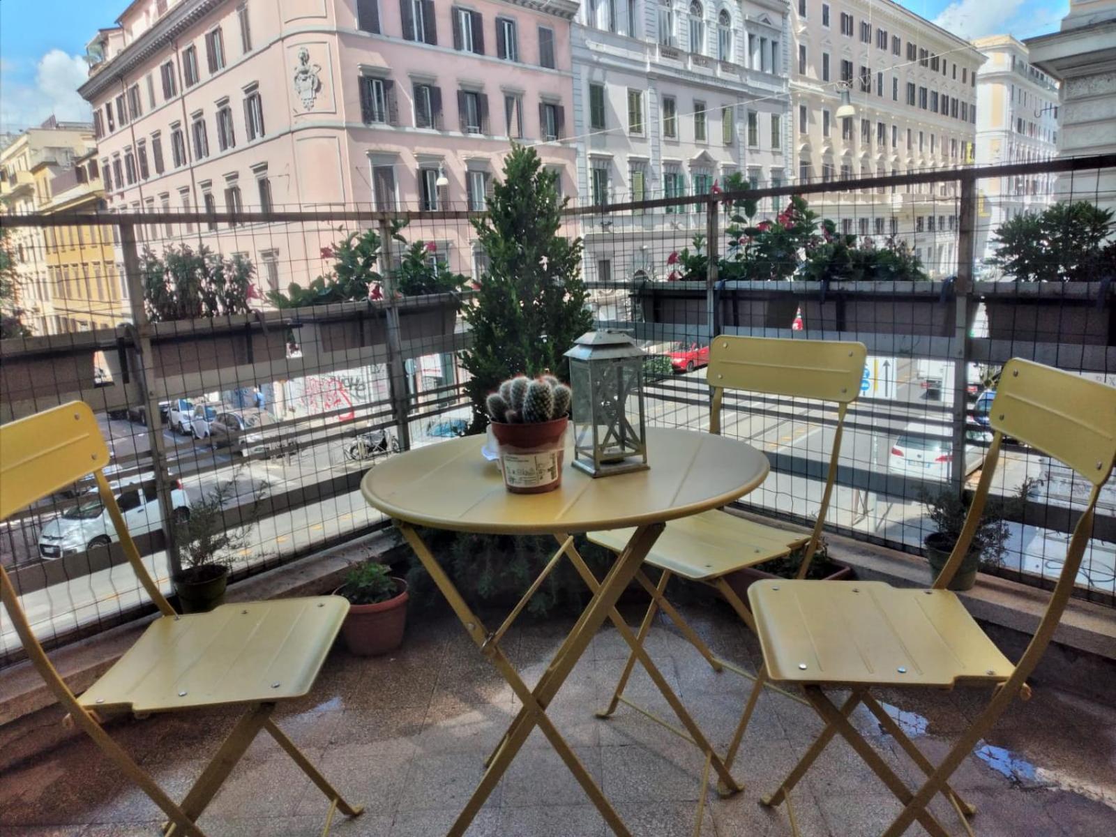 Triple Room Balcony