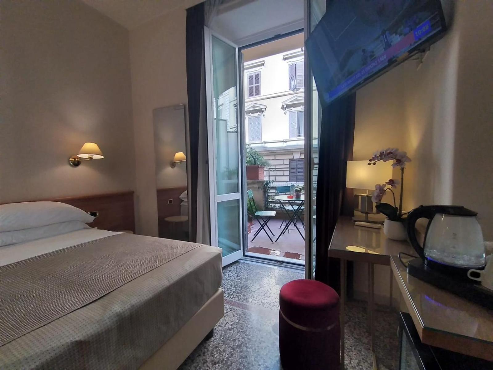 Double or Twin Room Balcony