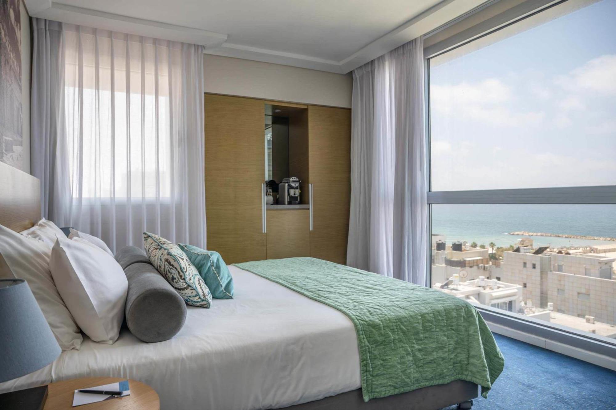 Superior Double or Twin Room Sea View