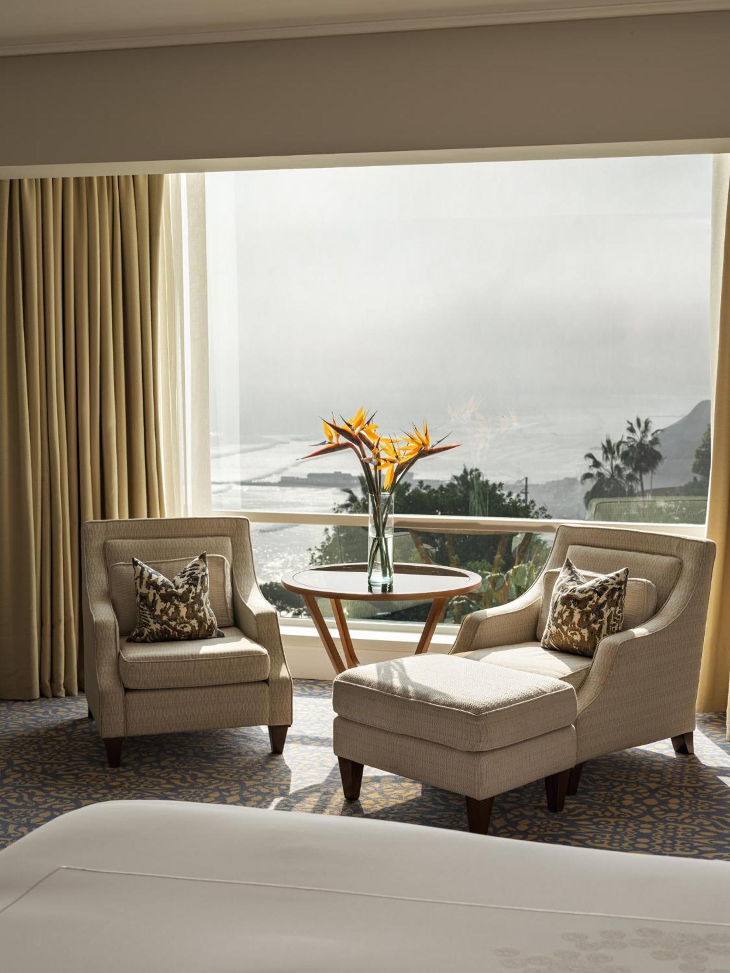 Junior Suite Club Ocean View