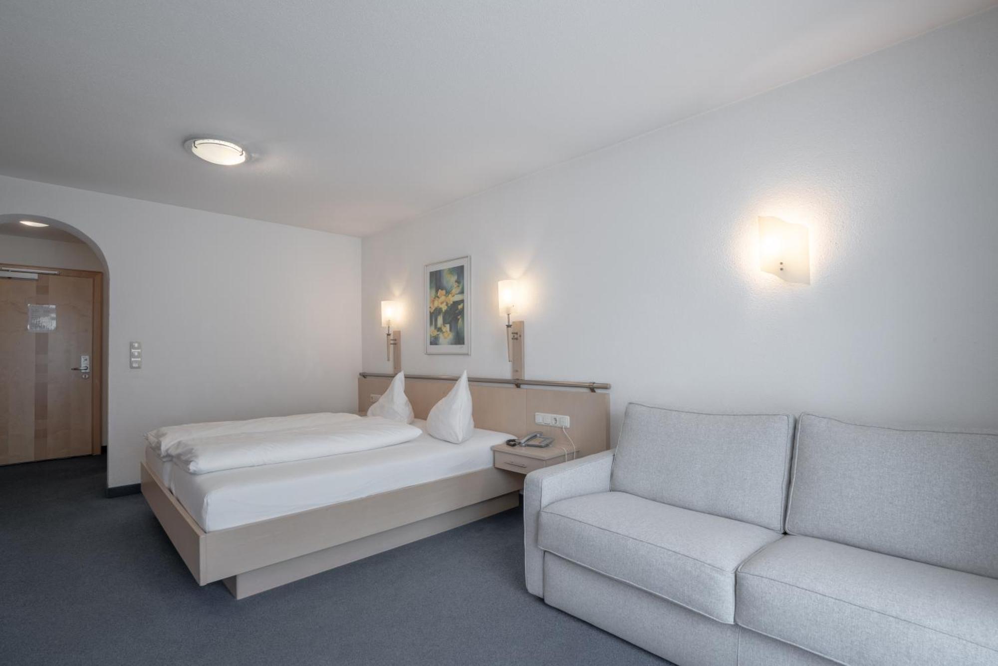 Economy Double Room