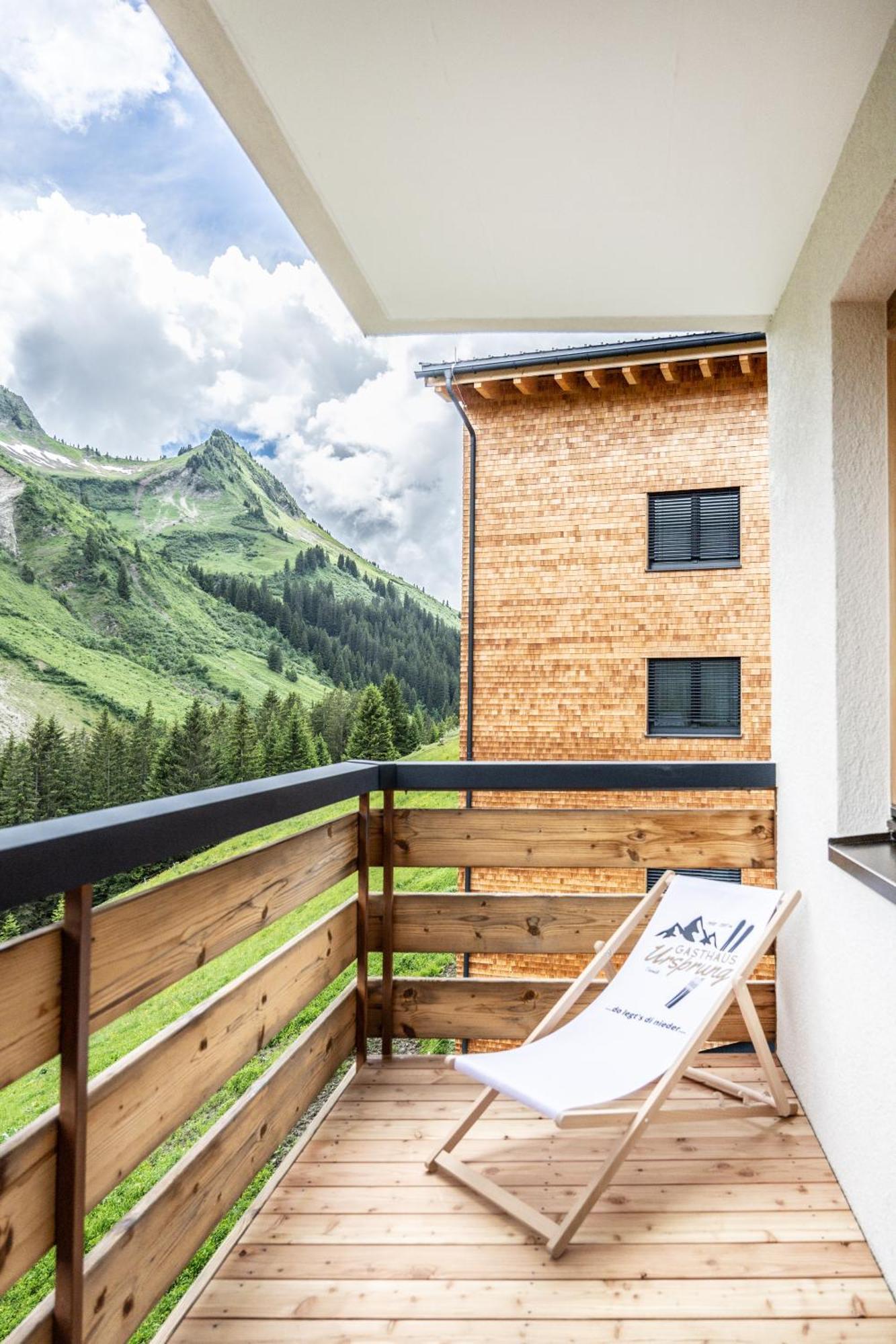 Double Room Mountain View