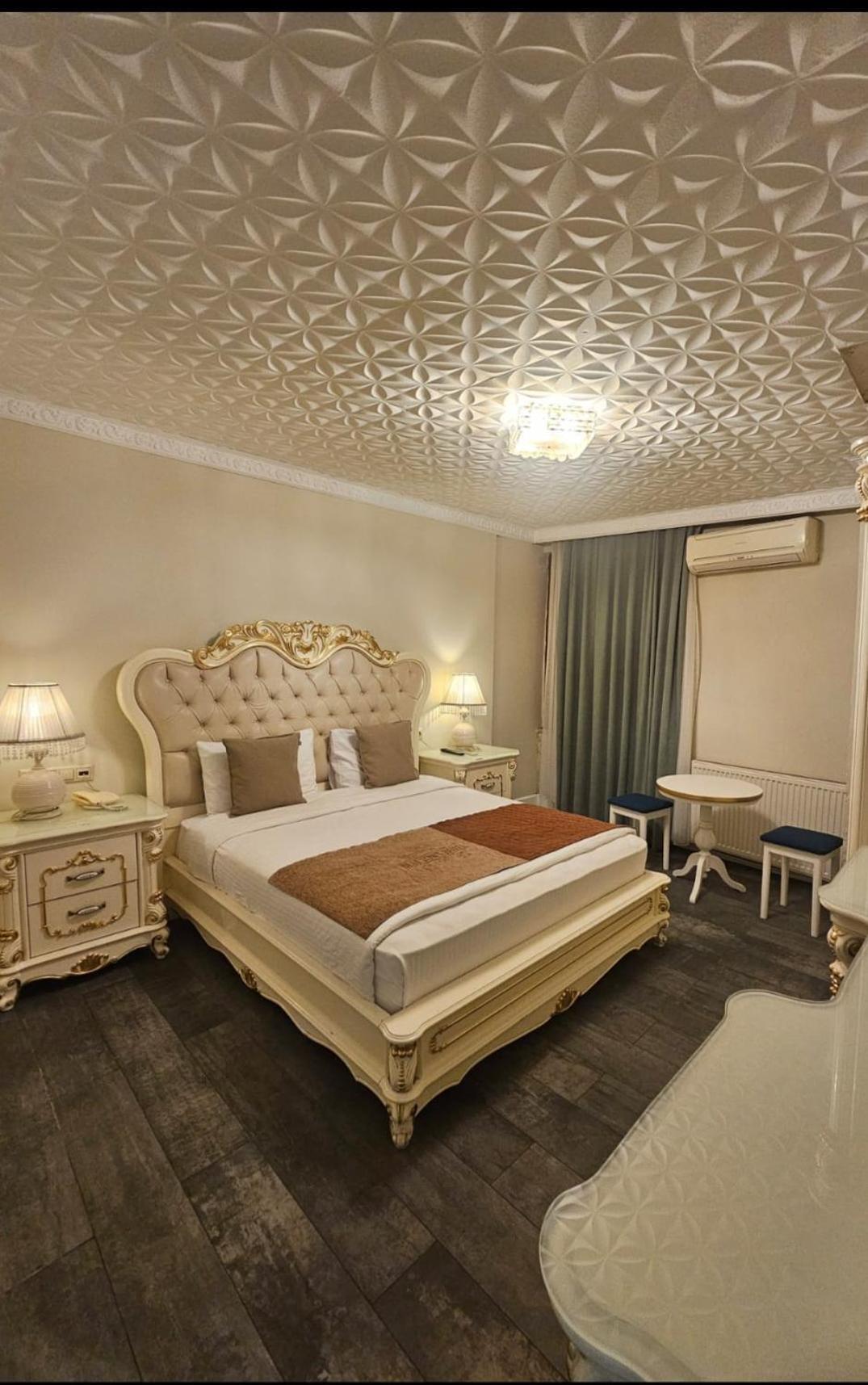 Large Single Room