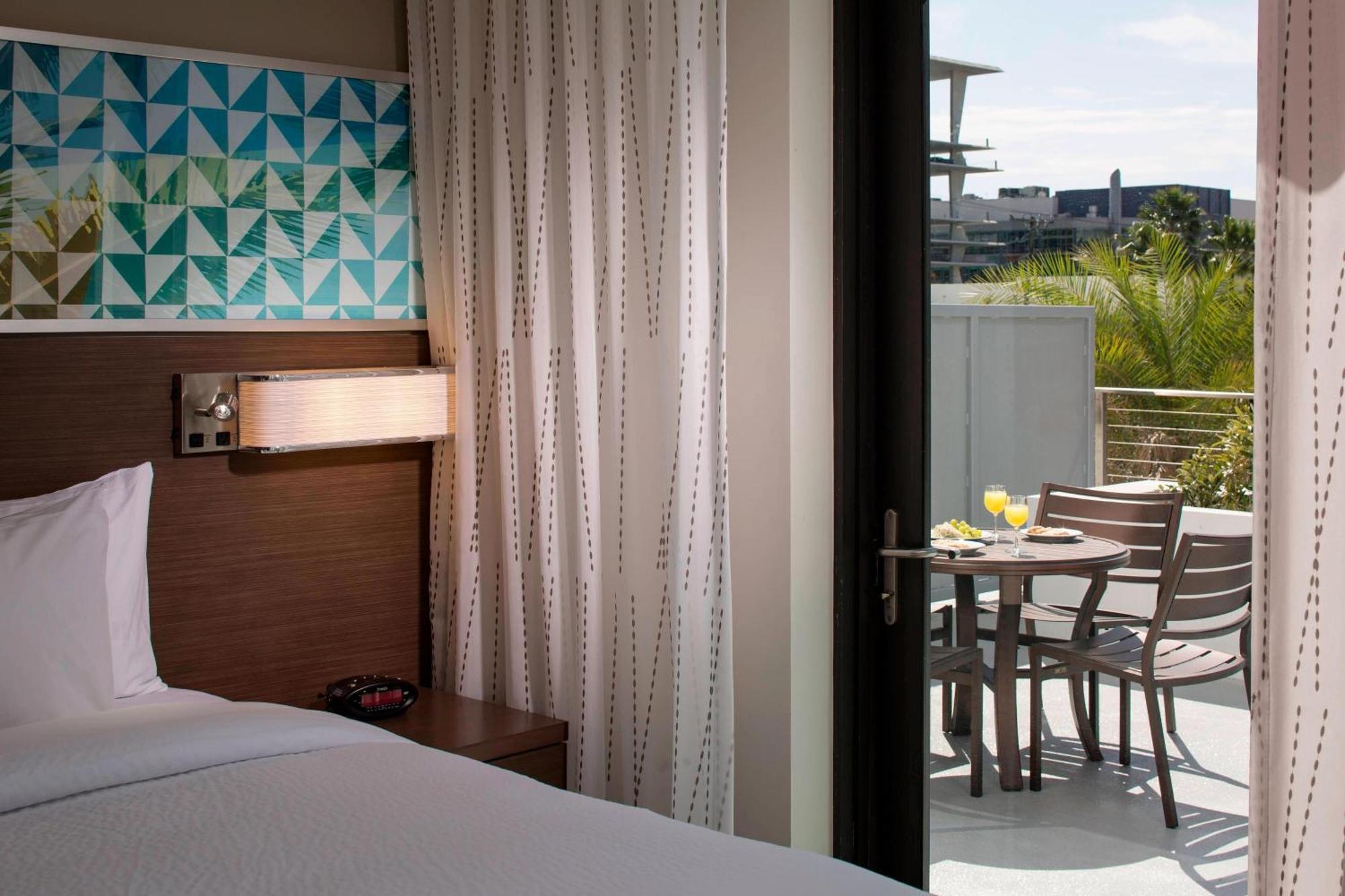 One-Bedroom King Suite with Sofa Bed and Patio,1615695171:JPEG