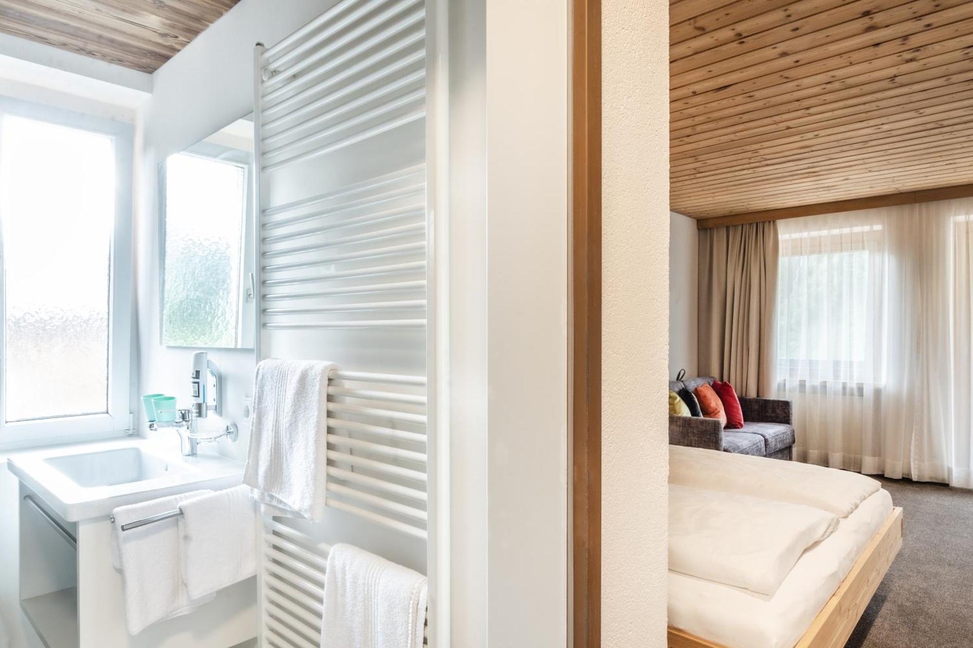 Double Room Mountain View