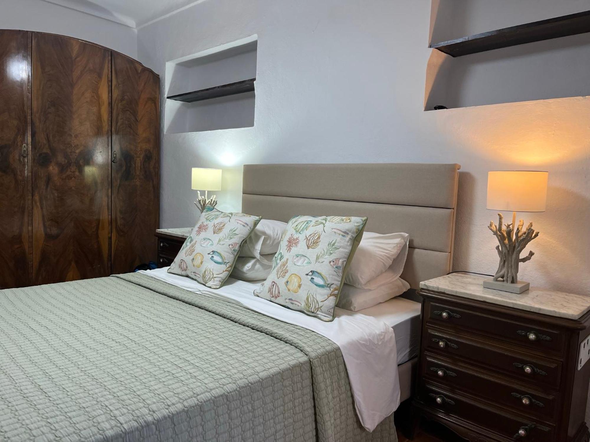 Double Room,1619769586:JPEG