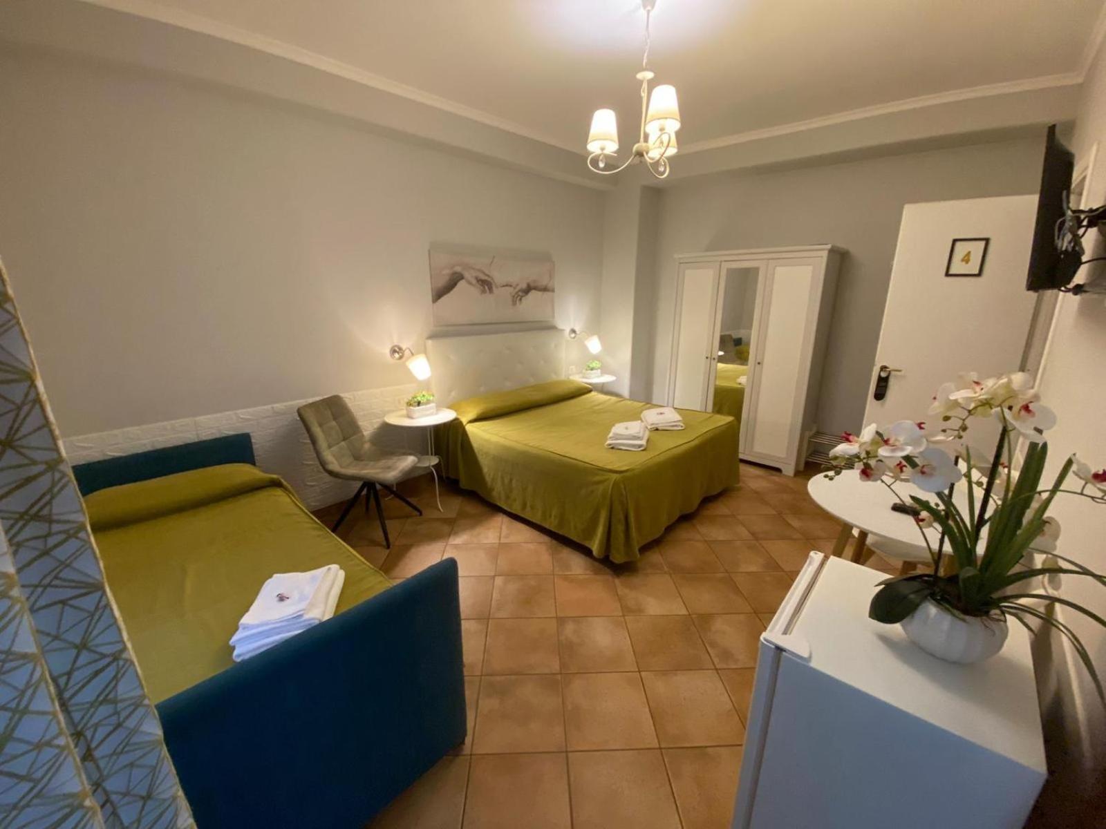 Habitación Triple Básica