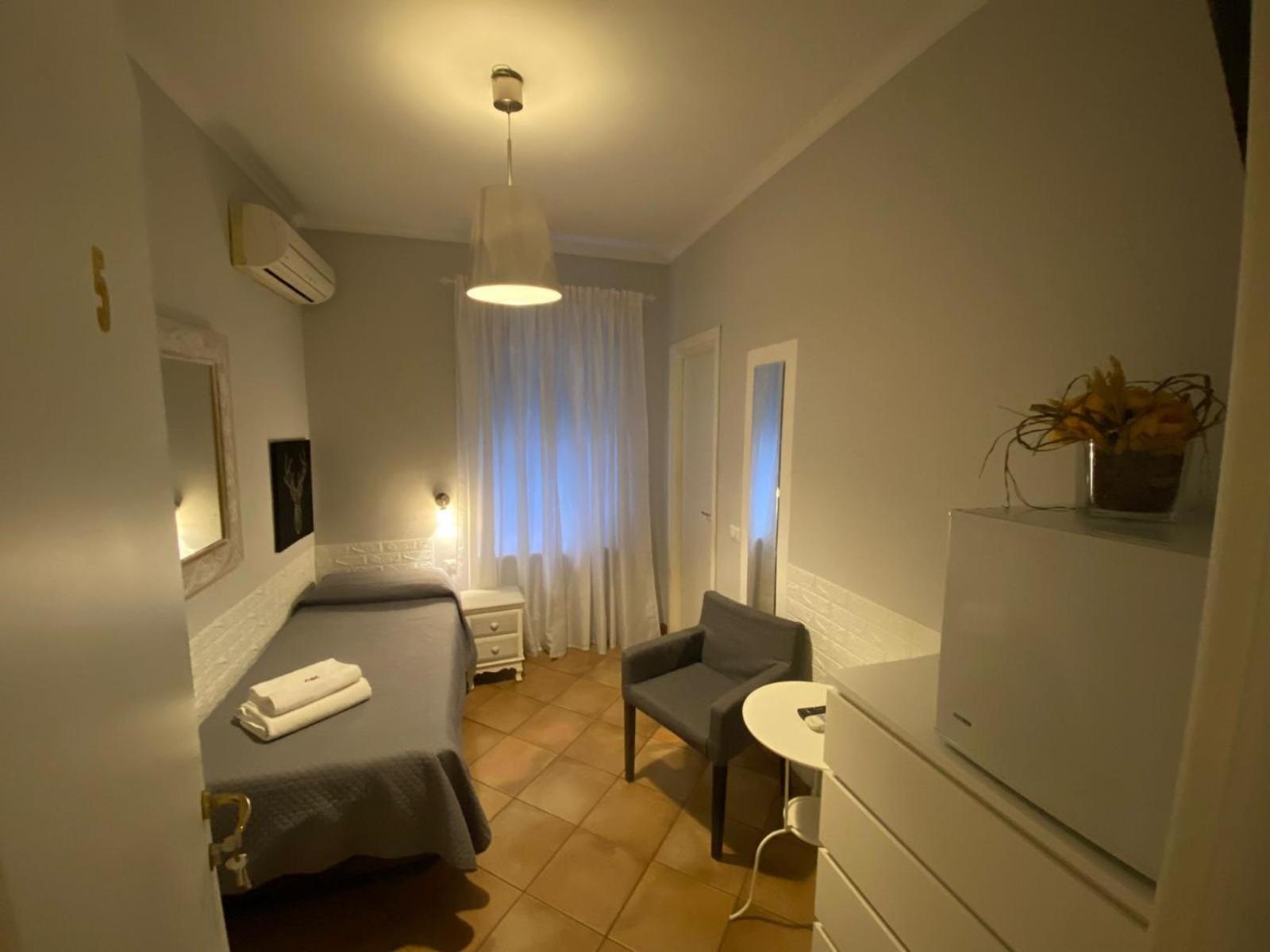 Economy Single Room