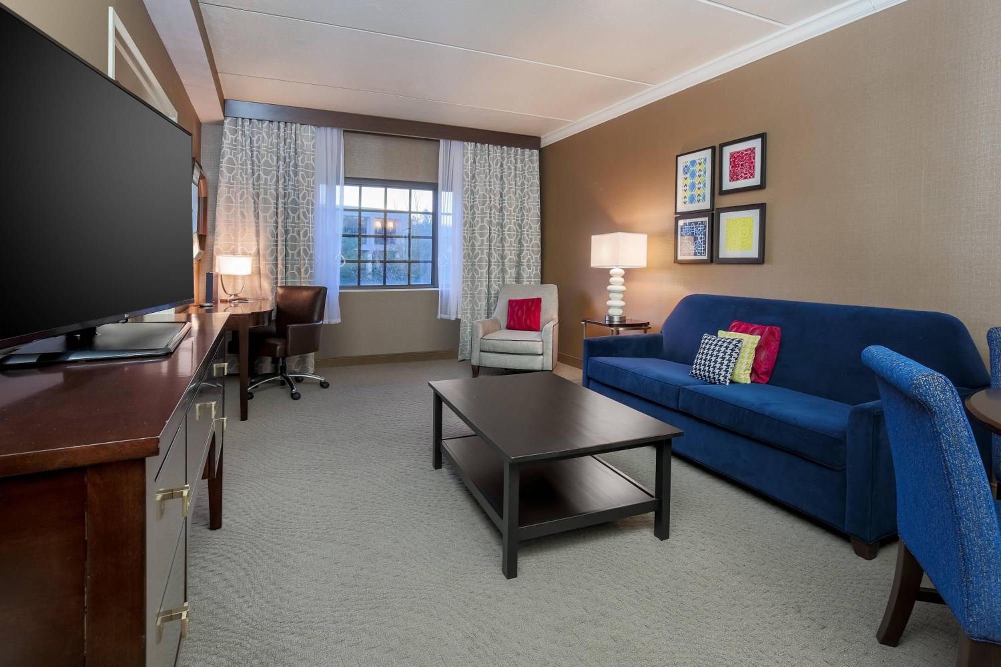 One Bedroom Suite, High Floor,1634419201:JPEG